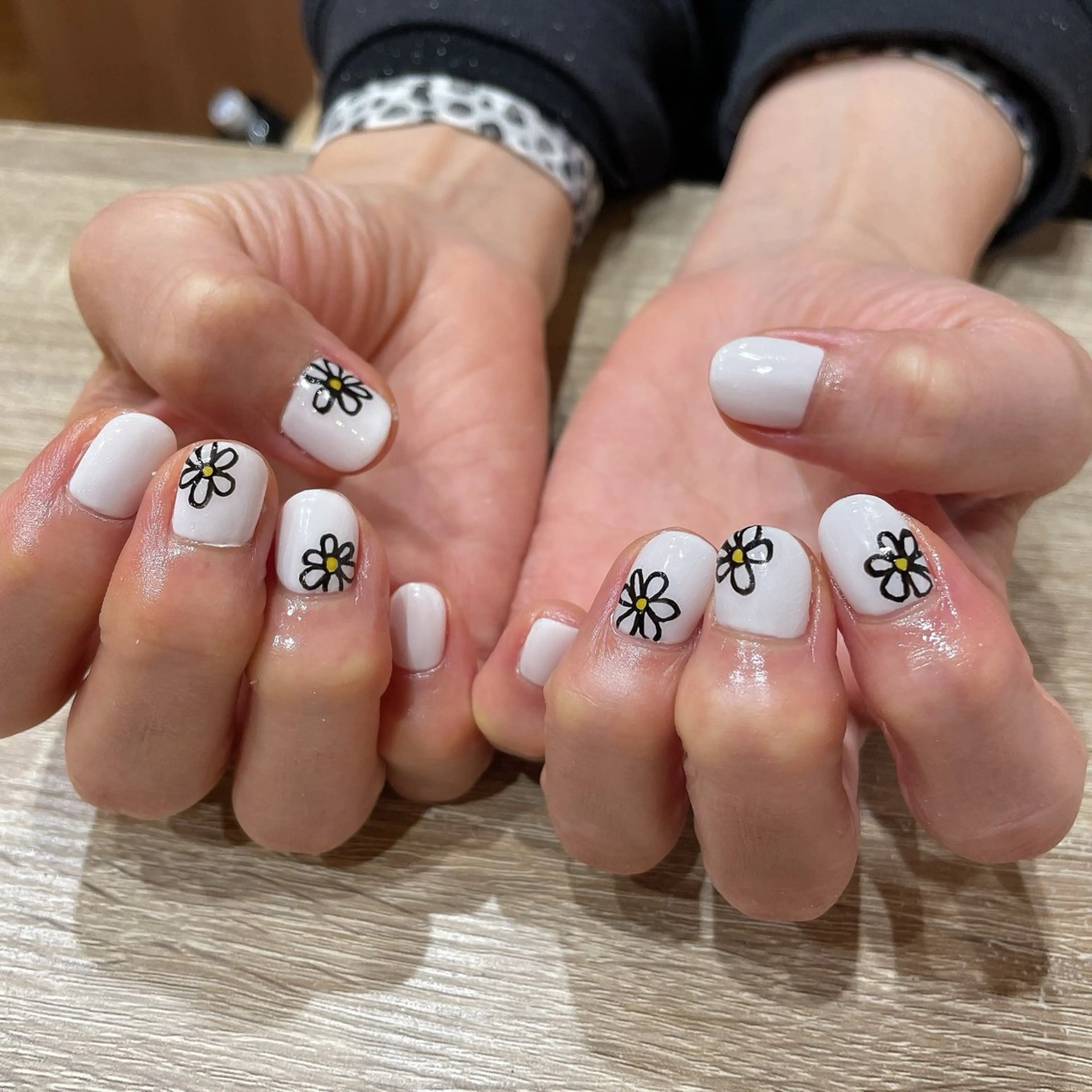 ネイル 持ち込み liberté所属・liberté🫧 新小岩のネイルデザイン