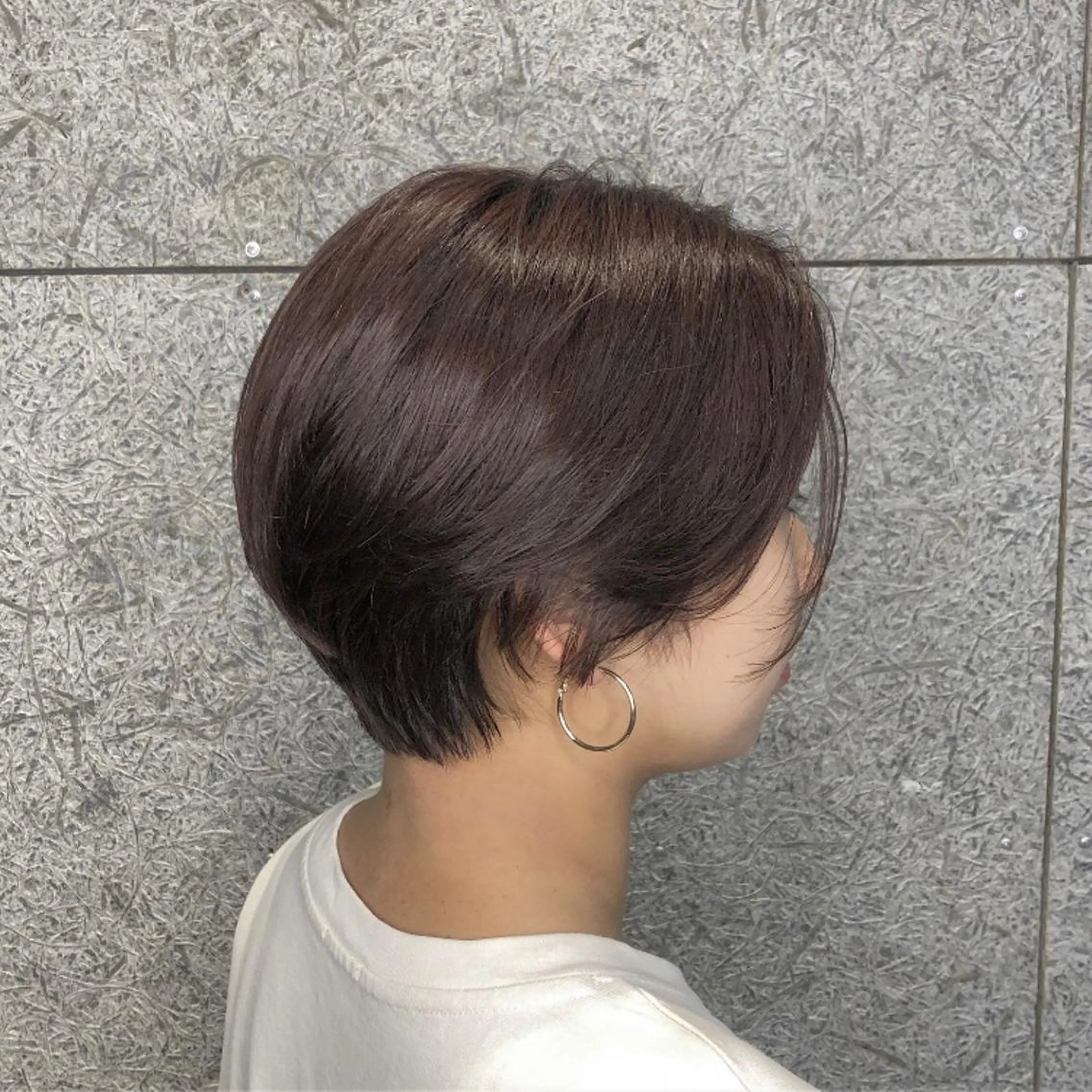 ショート カラー カトウ ユウカのヘアスタイル