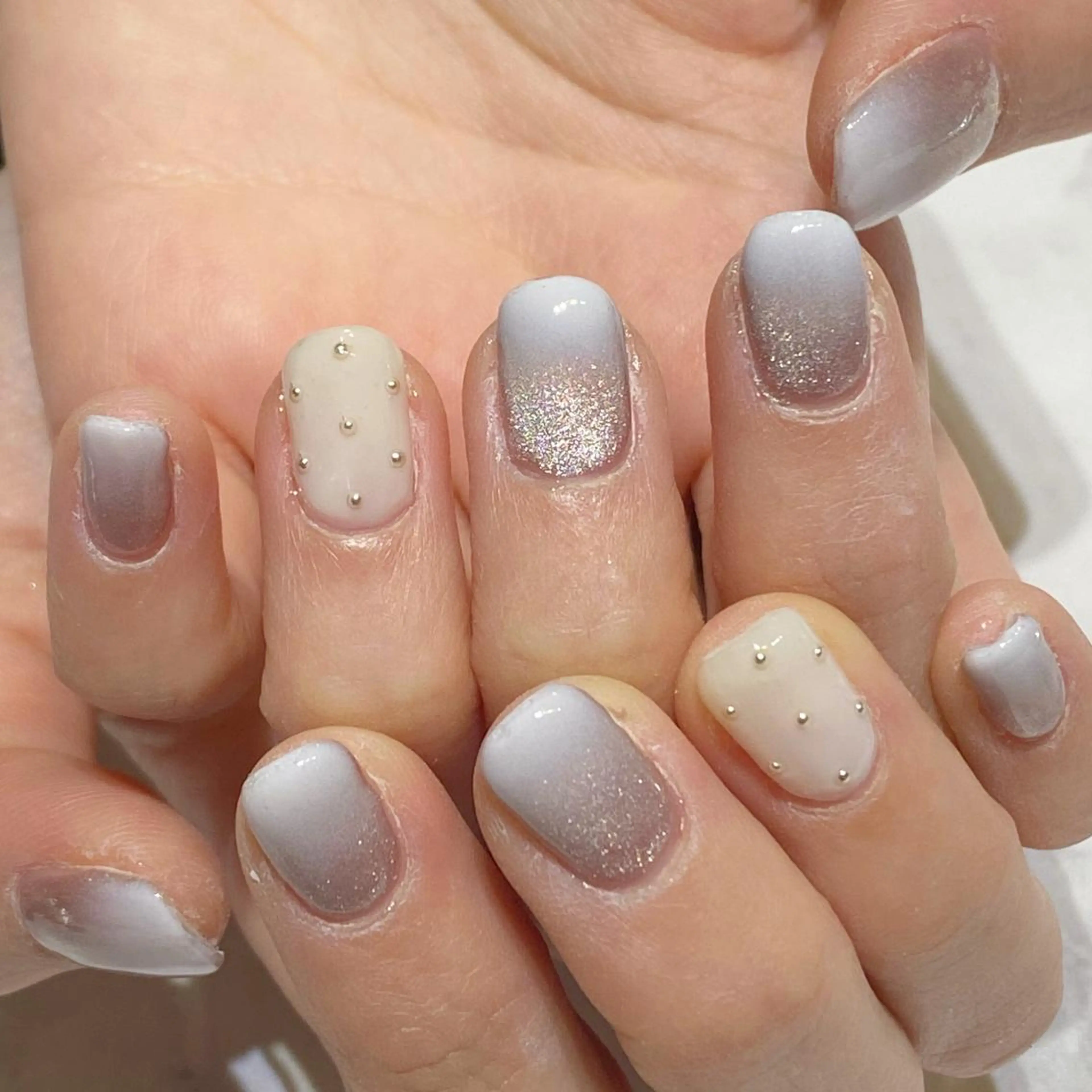ネイル ジェルネイル YUN 💅のネイルデザイン