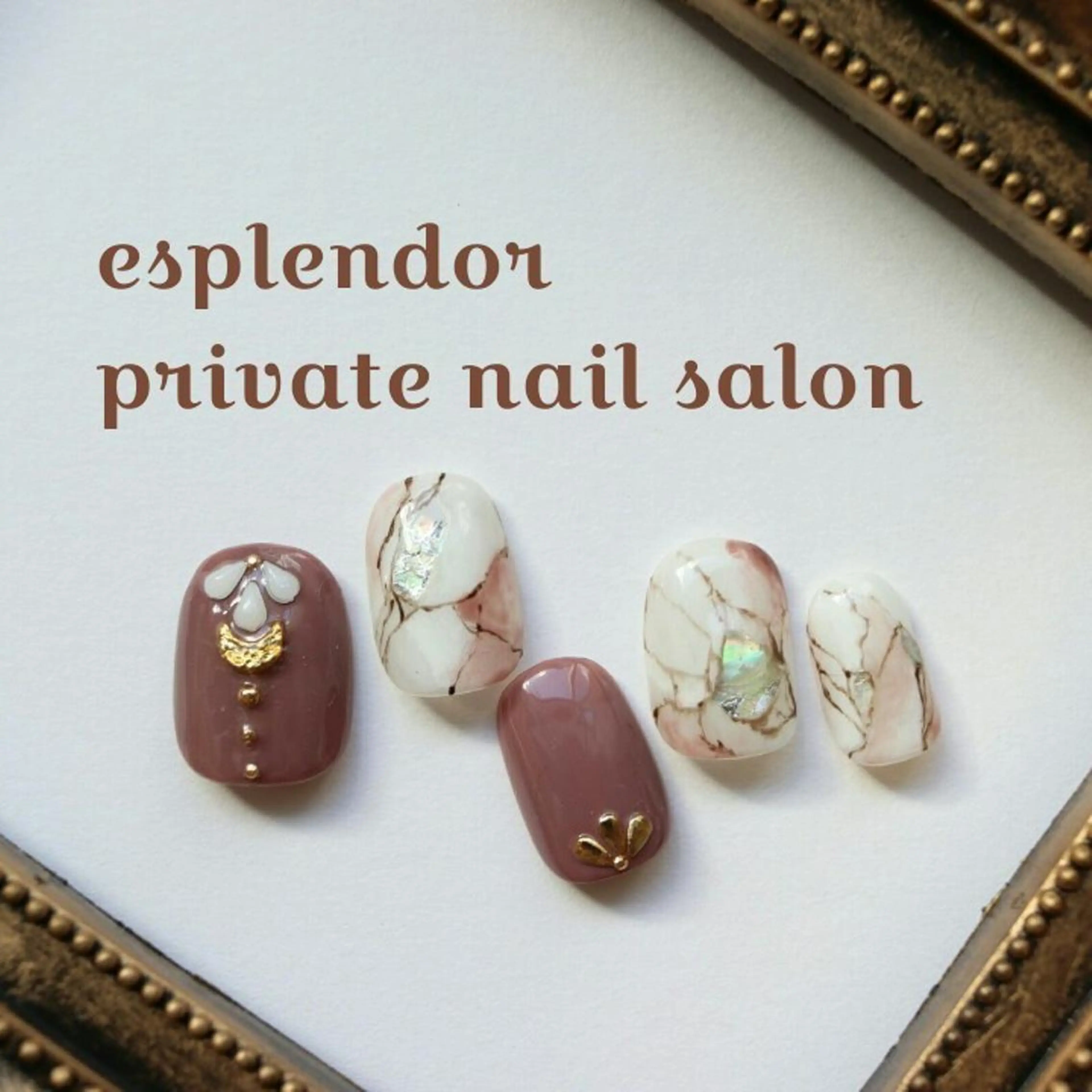 ネイル アートネイル キラキラネイル esplendor  エスプレンドル所属・esplendor  エスプレンドルのネイルデザイン