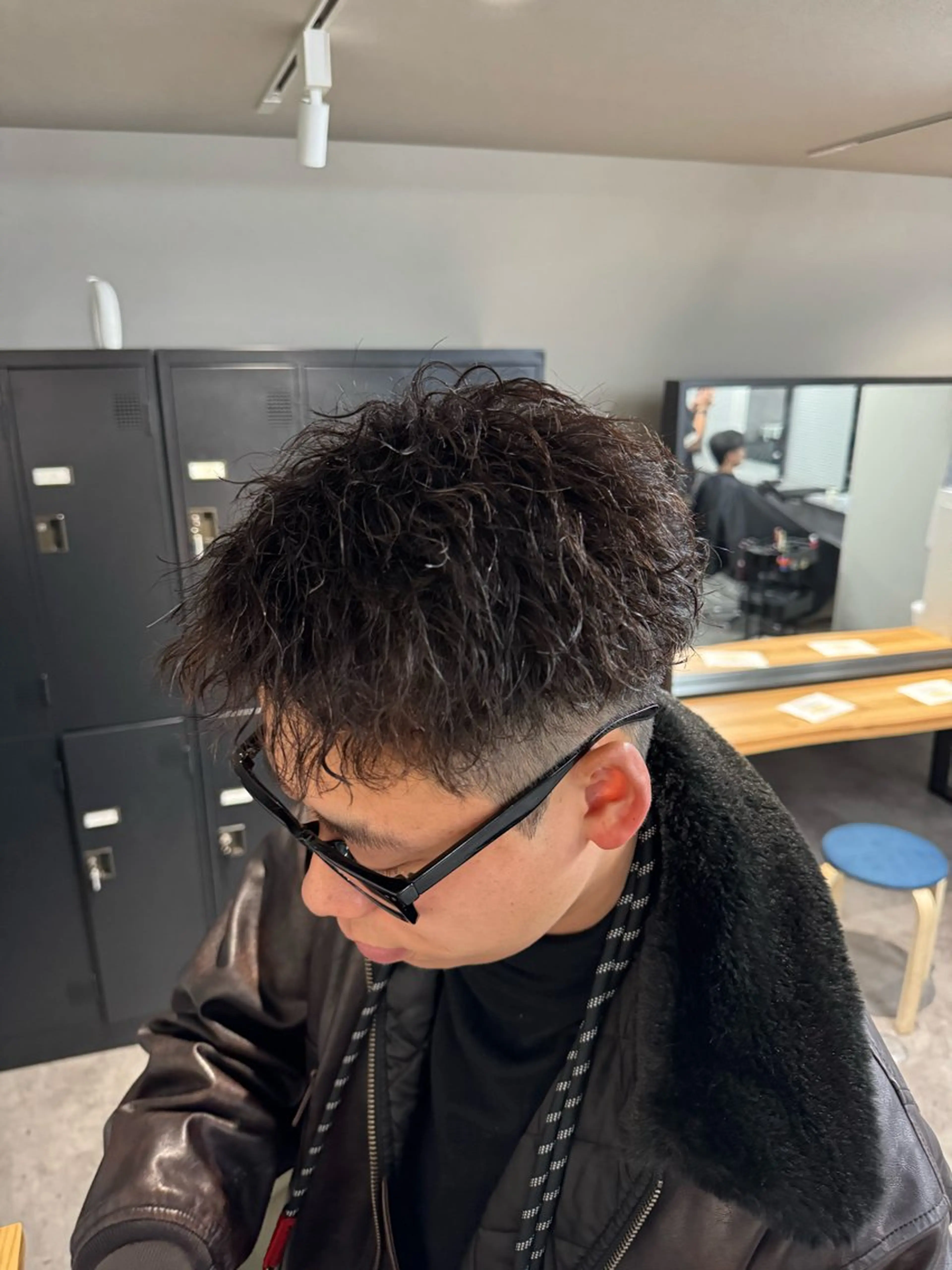 パーマ メンズ メンズパーマ カット パーマ 立川韓国ヘア🇰🇷 ダウンパーマ安井鴻輝のヘアスタイル