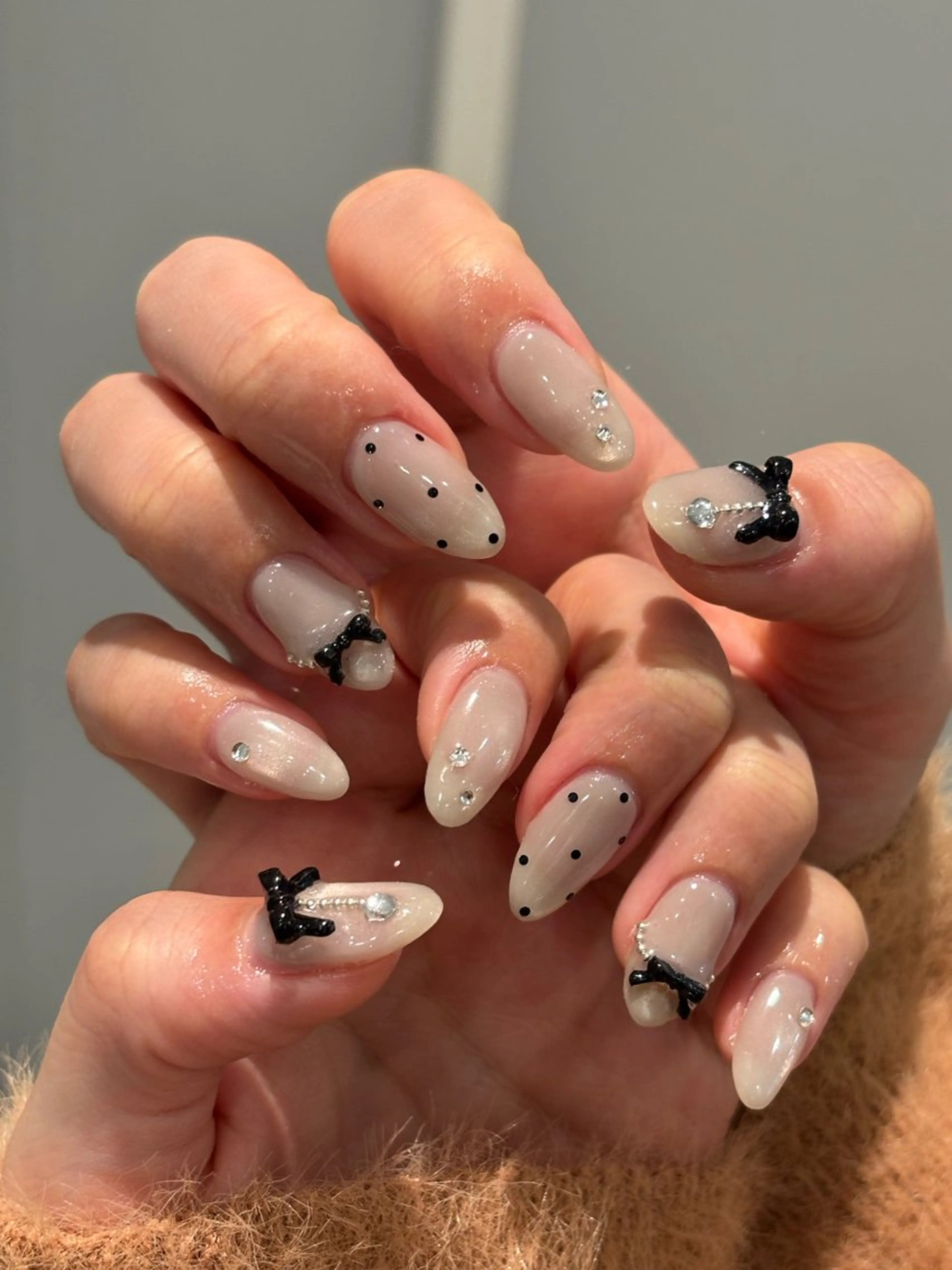 ネイル ドット マグネットネイル ハンドネイル Neolive 銀座/  MIKIのネイルデザイン