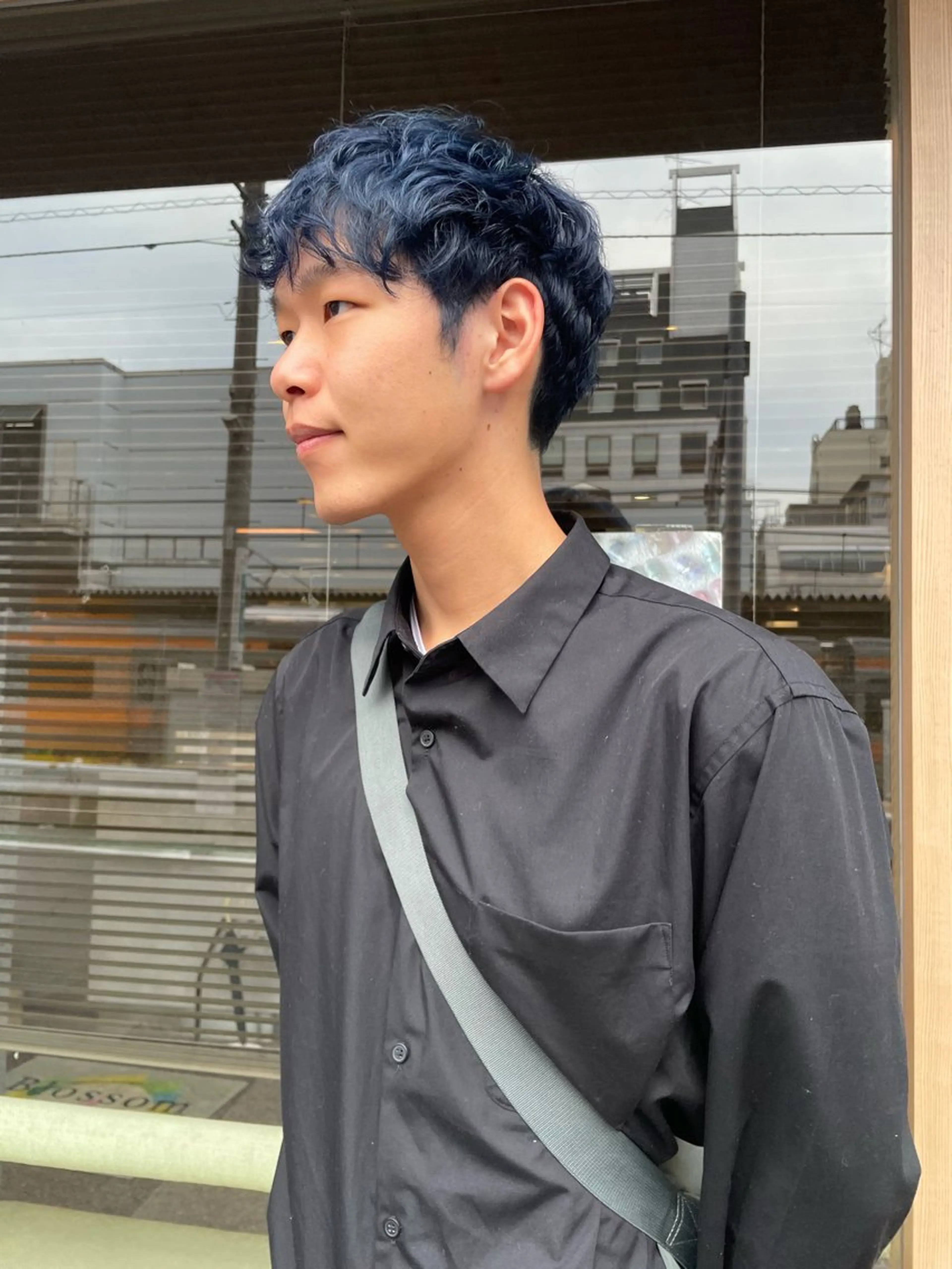 ショート カラー メンズ メンズブリーチ ブリーチ ブルーカラー 髪質改善/Bloss om🌷高橋沙衣のヘアスタイル