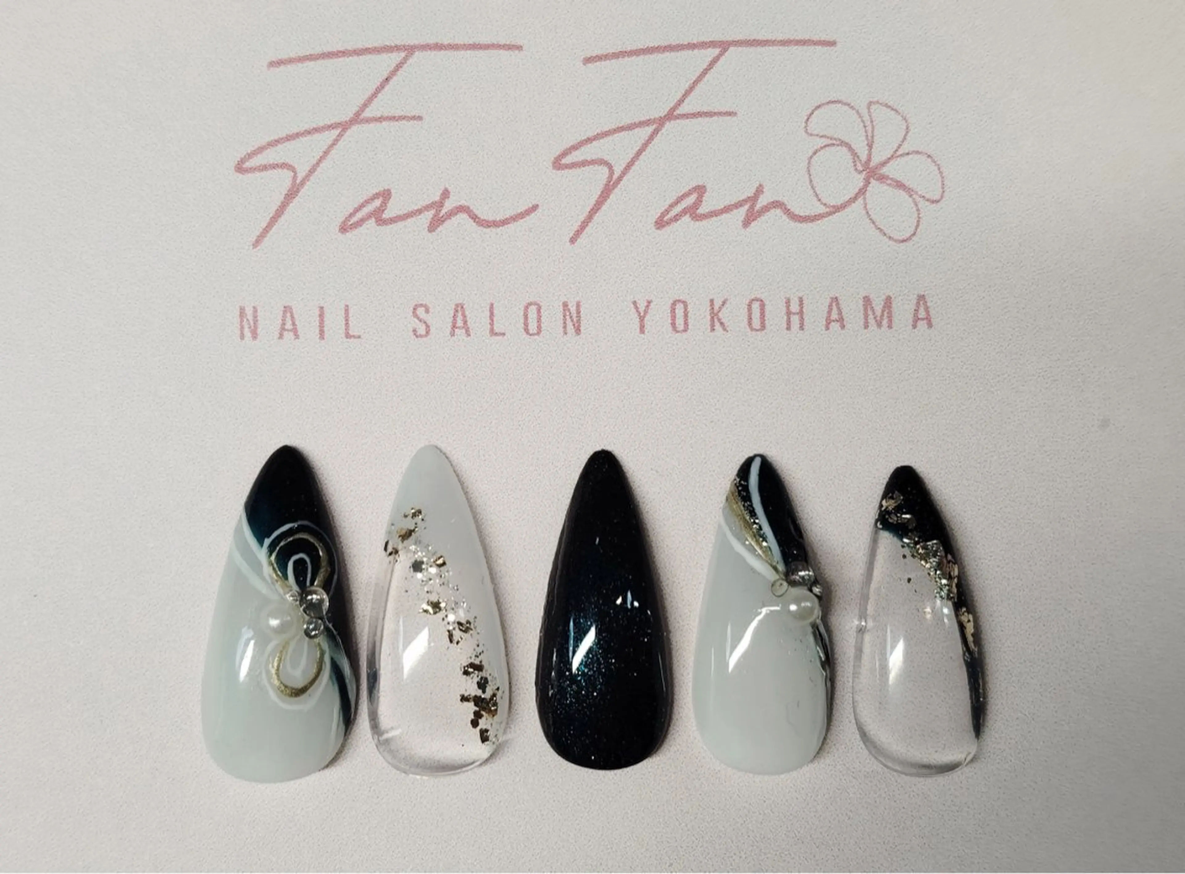 ネイル アートネイル オーロラネイル ガーリー キラキラネイル 韓国ネイル ハンドネイル KaKa FanFanNailのネイルデザイン