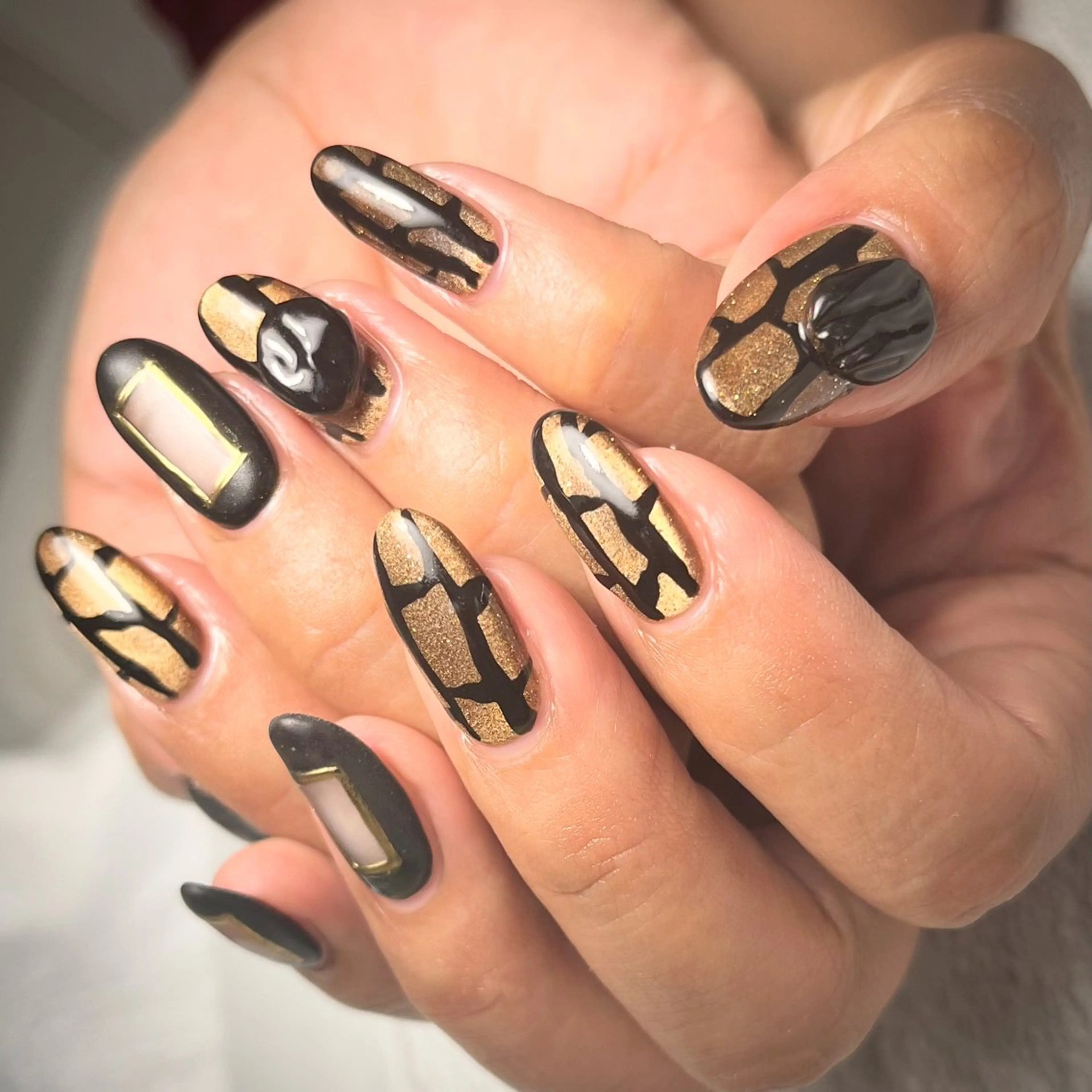 ネイル ハンドネイル 丁寧カウンセリング 個性派ネイルyukoのネイルデザイン