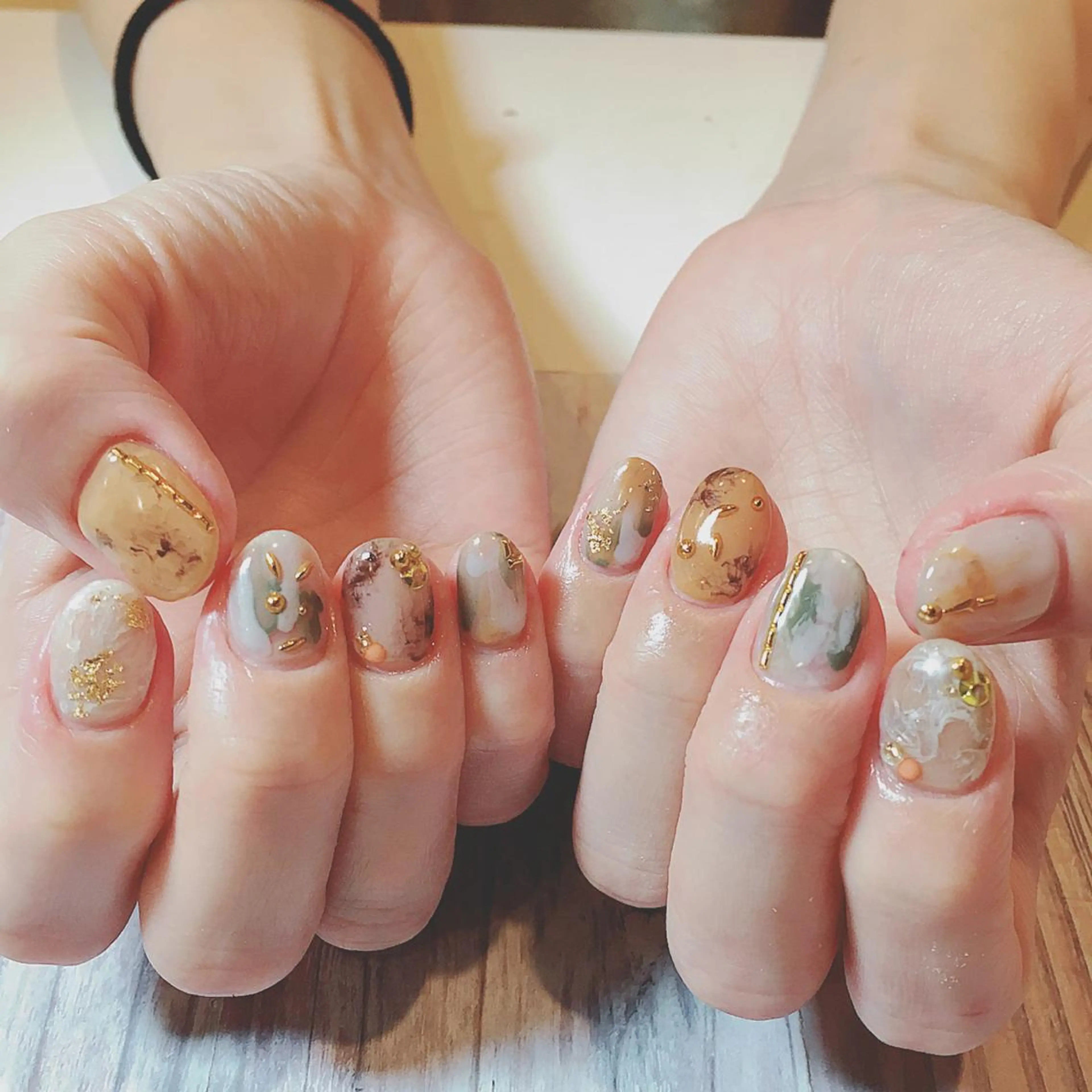 ネイル アートネイル ジェルネイル ニュアンスネイル ソフトジェル 森山 舞のネイルデザイン