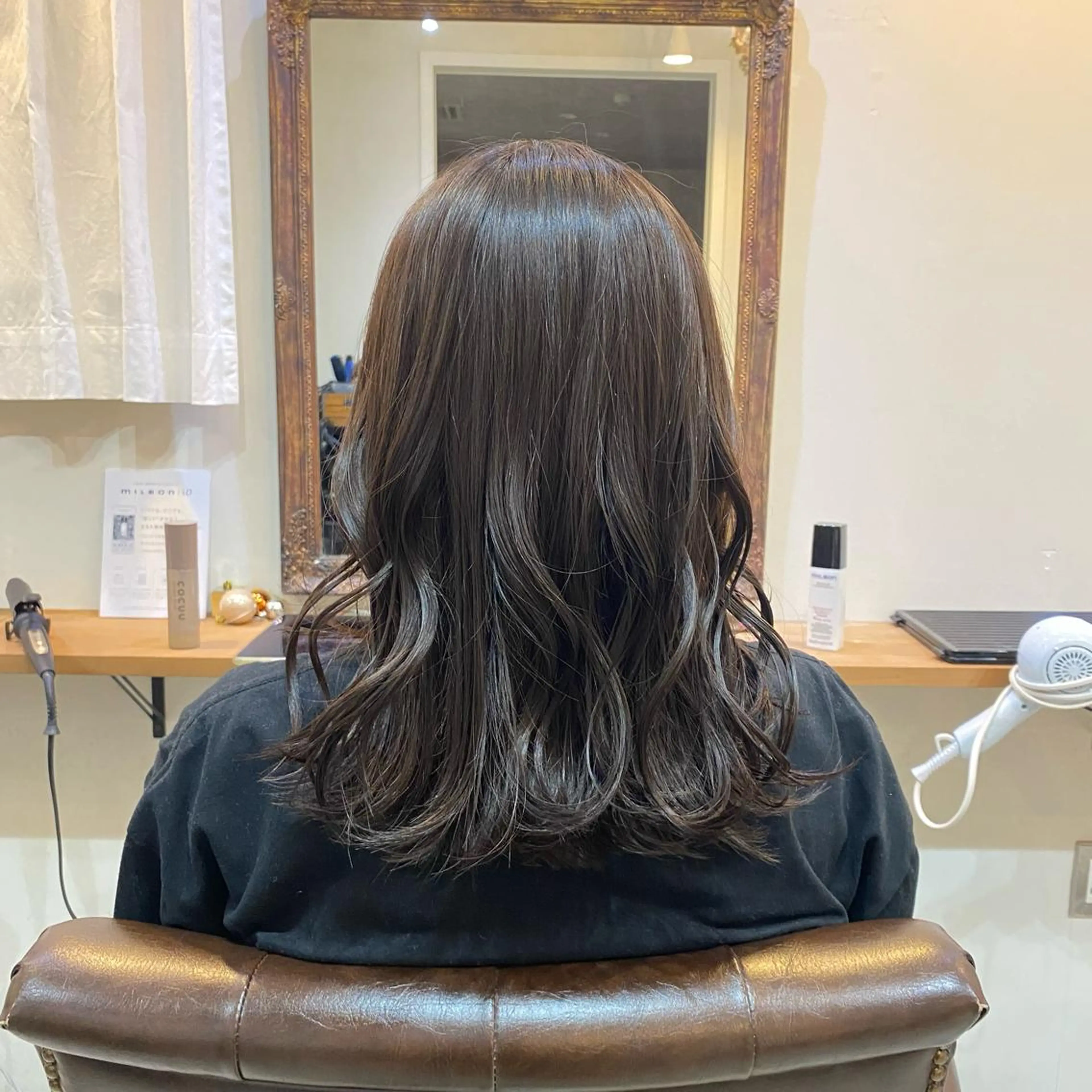 ロング 切りっぱなしボブ 👩🏼ミニボブのヘアスタイル
