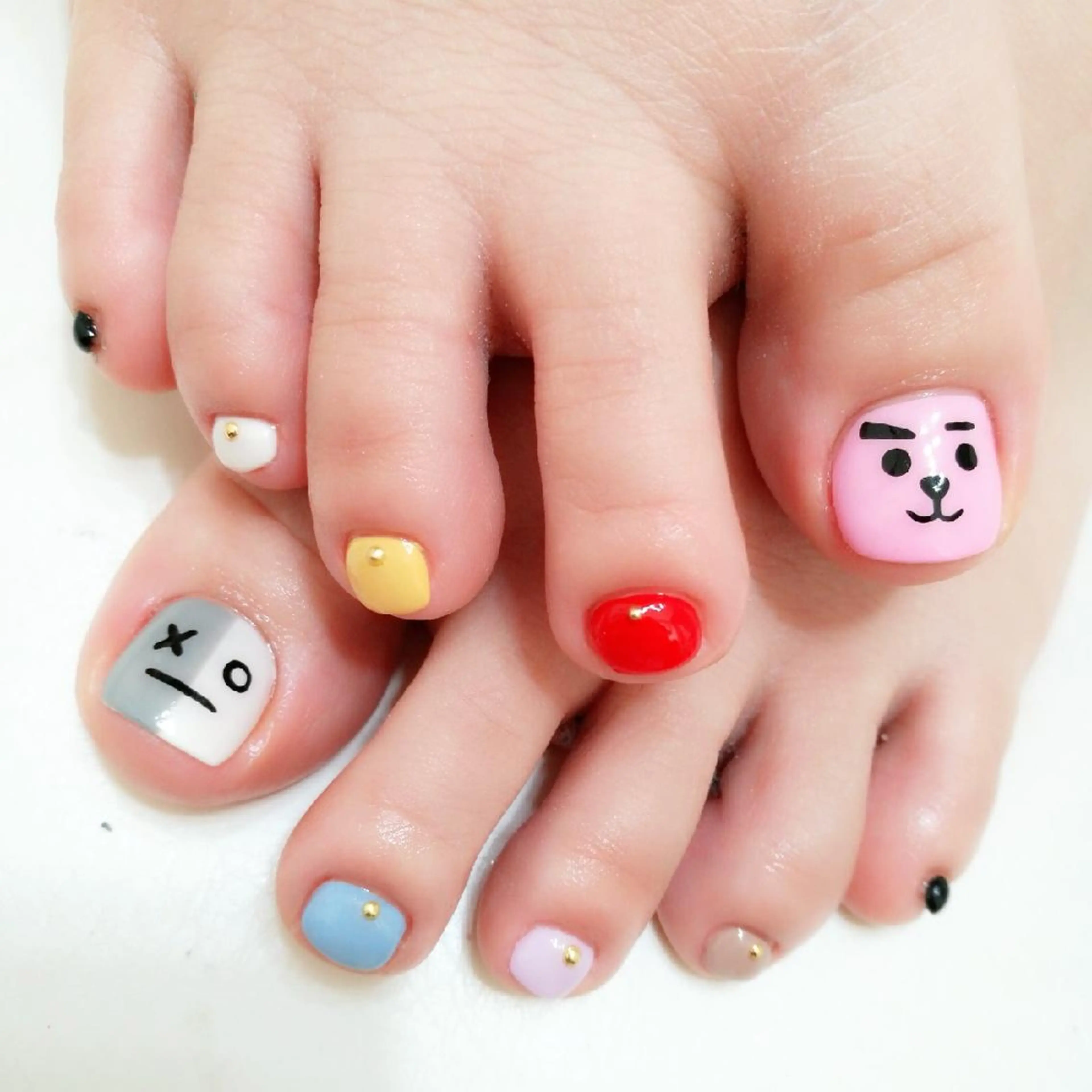 ネイル VIOLUS所属・VIOLUS 関目のネイルデザイン