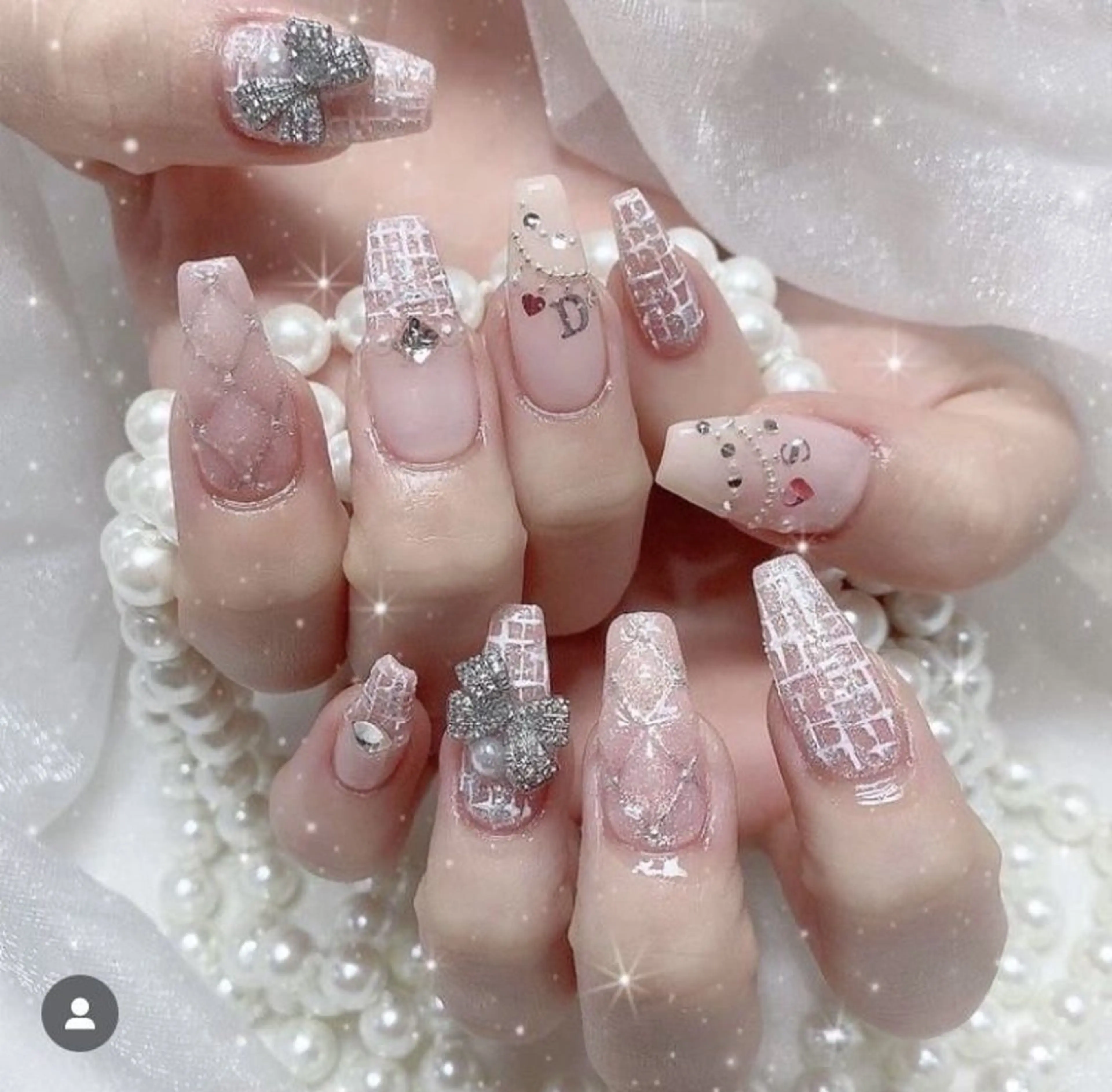 ネイル オーロラネイル チークネイル 長さ出し フットネイル フレンチネイル ハンドネイル Lee Nailsのネイルデザイン