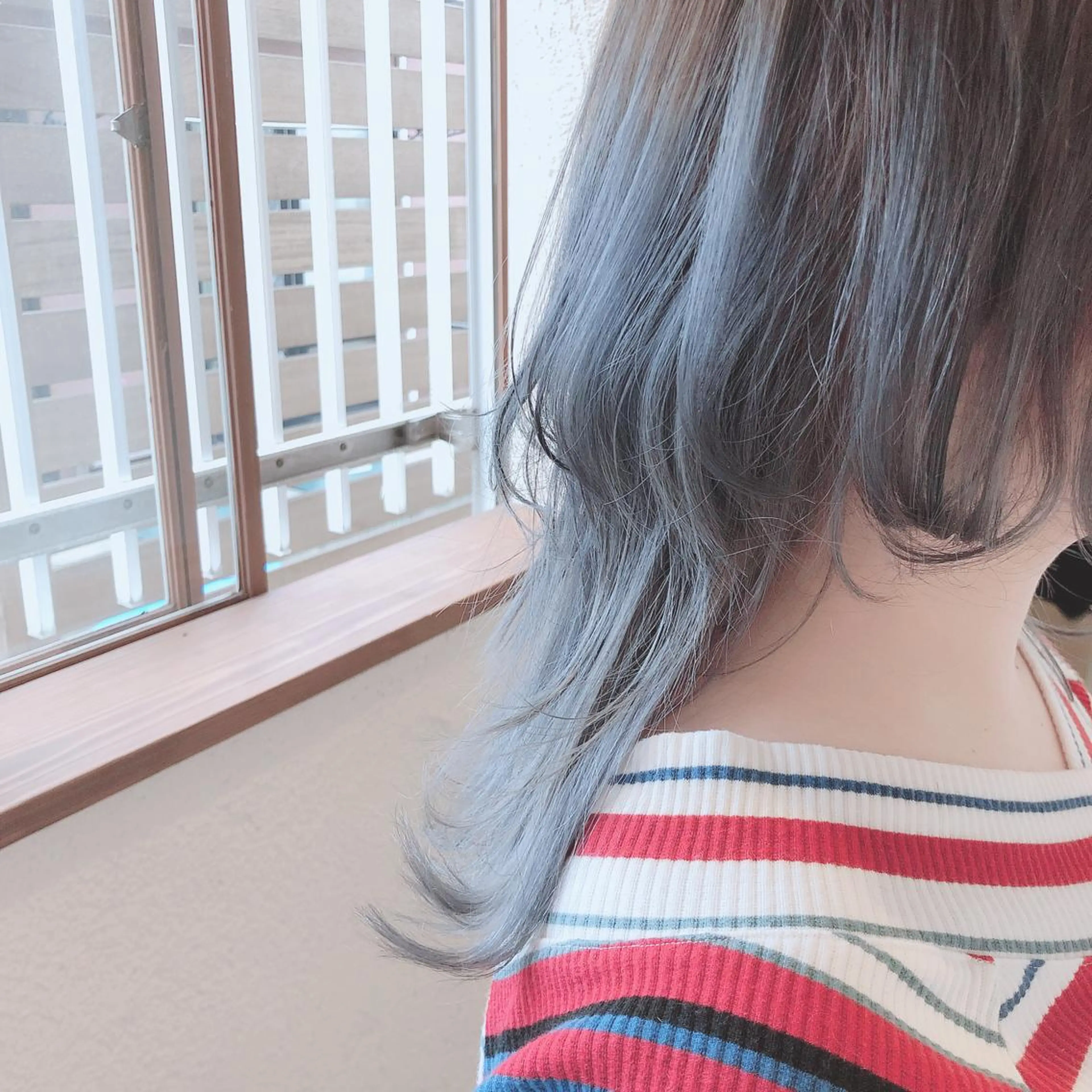 カラー 杉野 まみのヘアスタイル