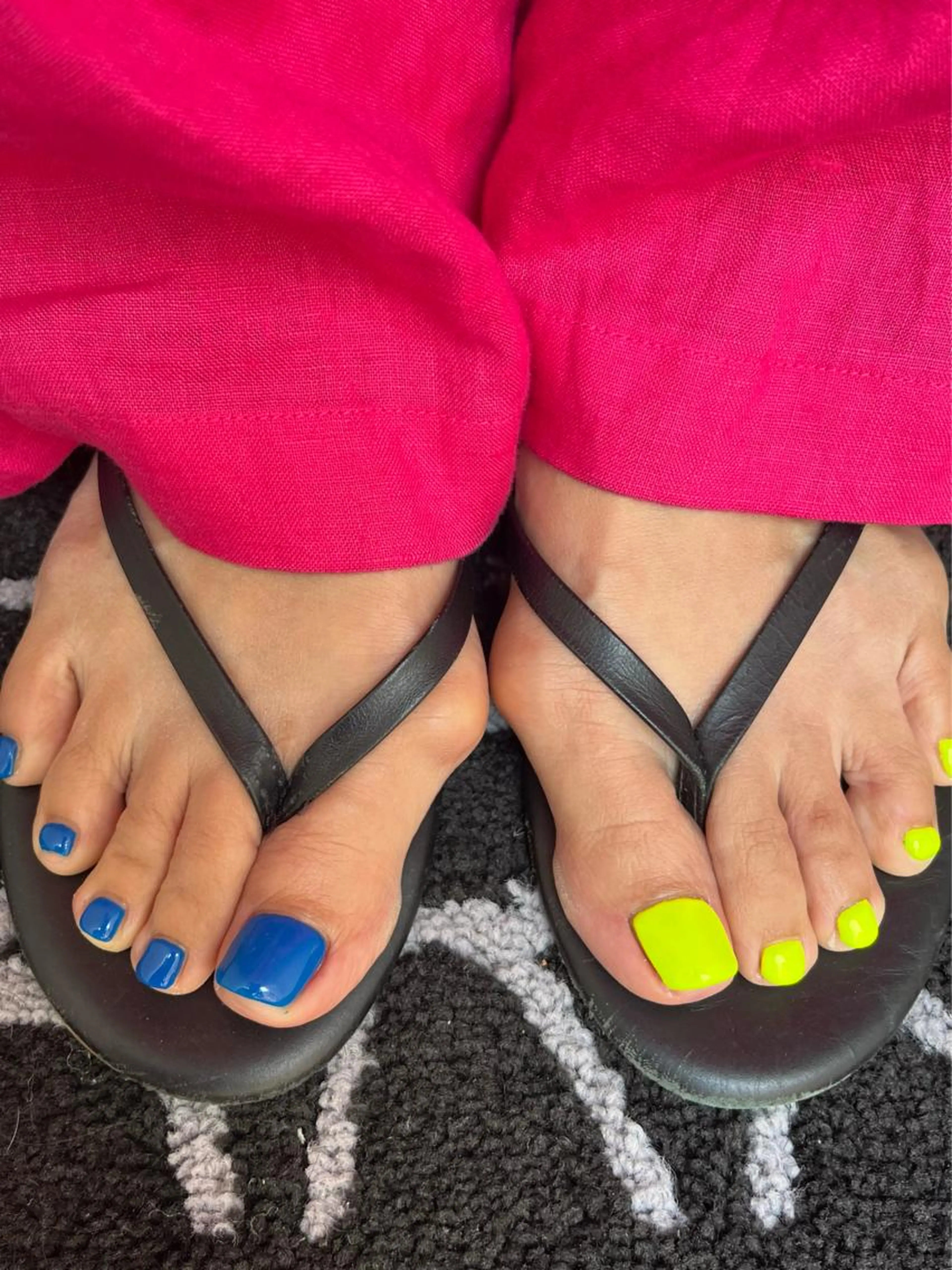 ワンカラーフットネイル🪩💖の写真