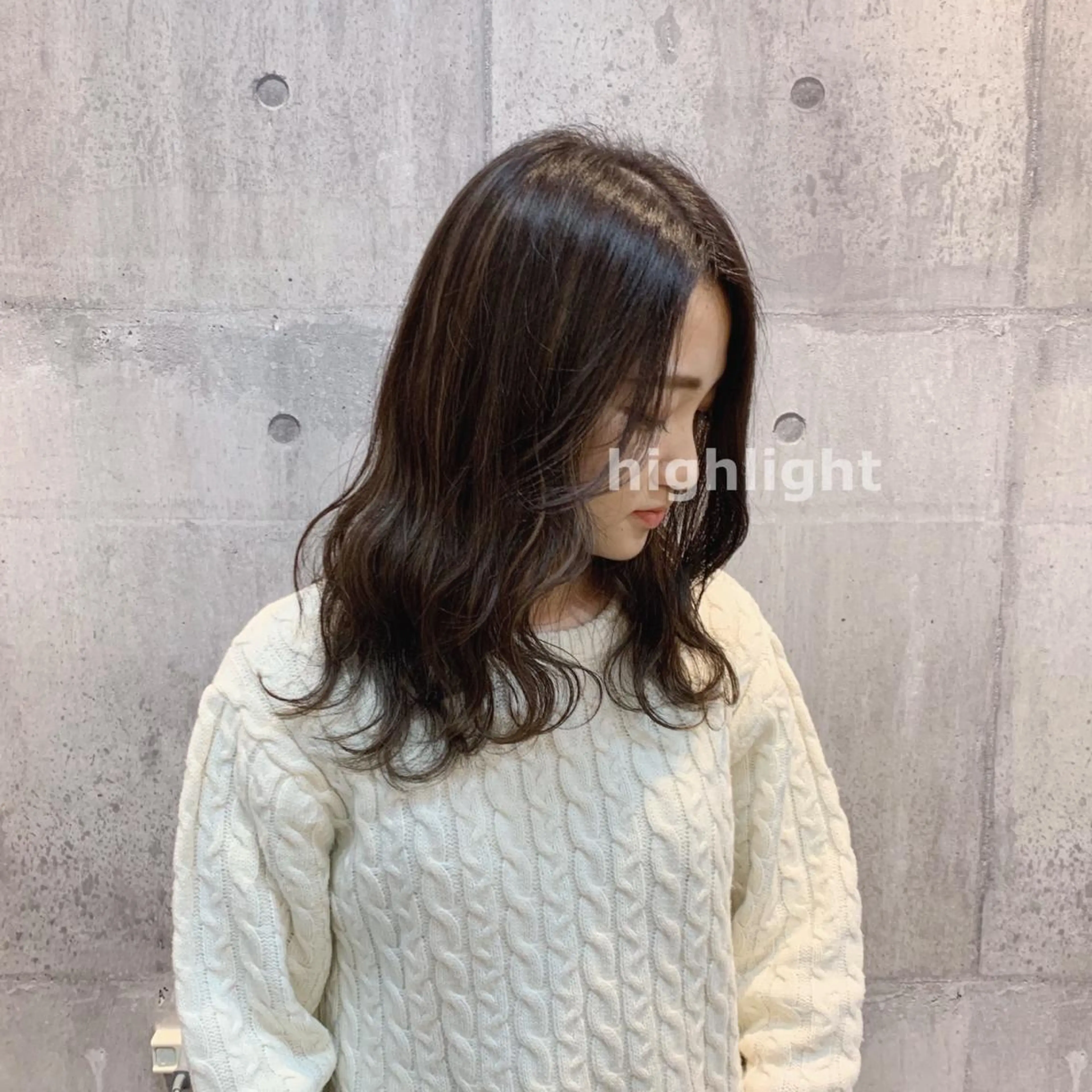 セミロング カラー ハイライトカラー ハイライト いとう りょうたのヘアスタイル