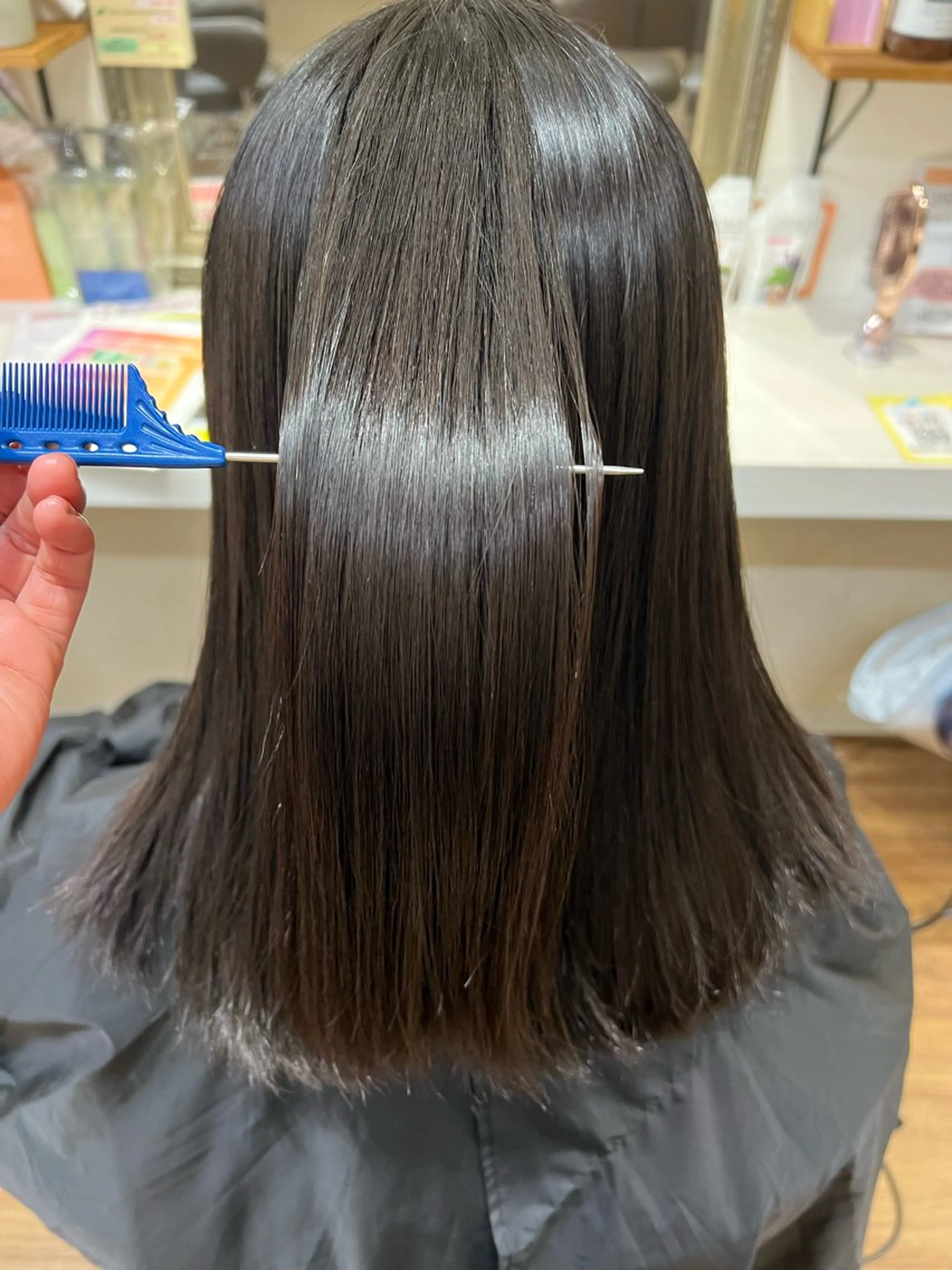 セミロング カット 縮毛矯正 トリートメント 朝が楽になる艶髪縮毛 ✨中稲明梨のヘアスタイル