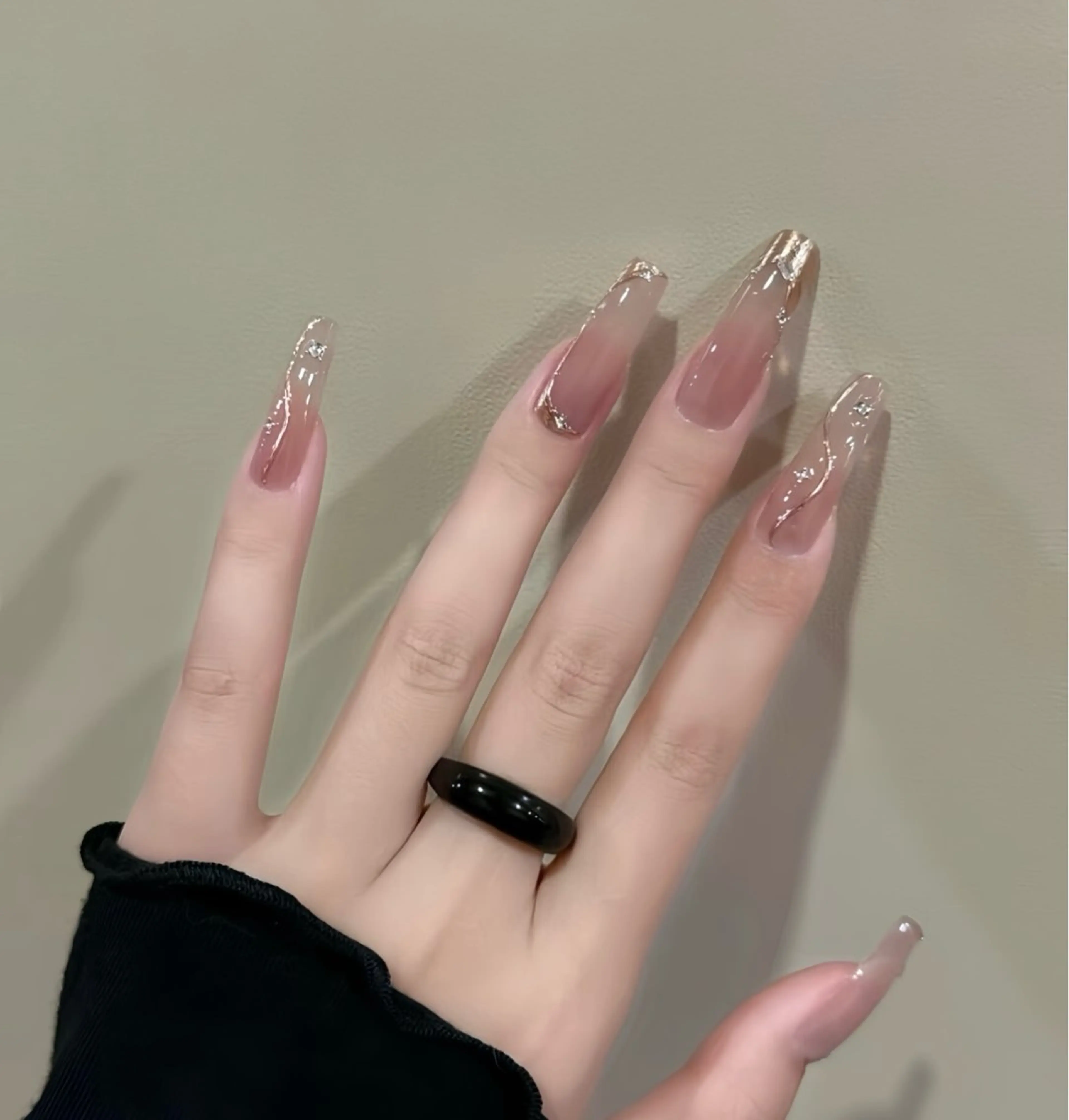 ネイル BEAUTY NAIL SALON所属・beautynail Emiのネイルデザイン