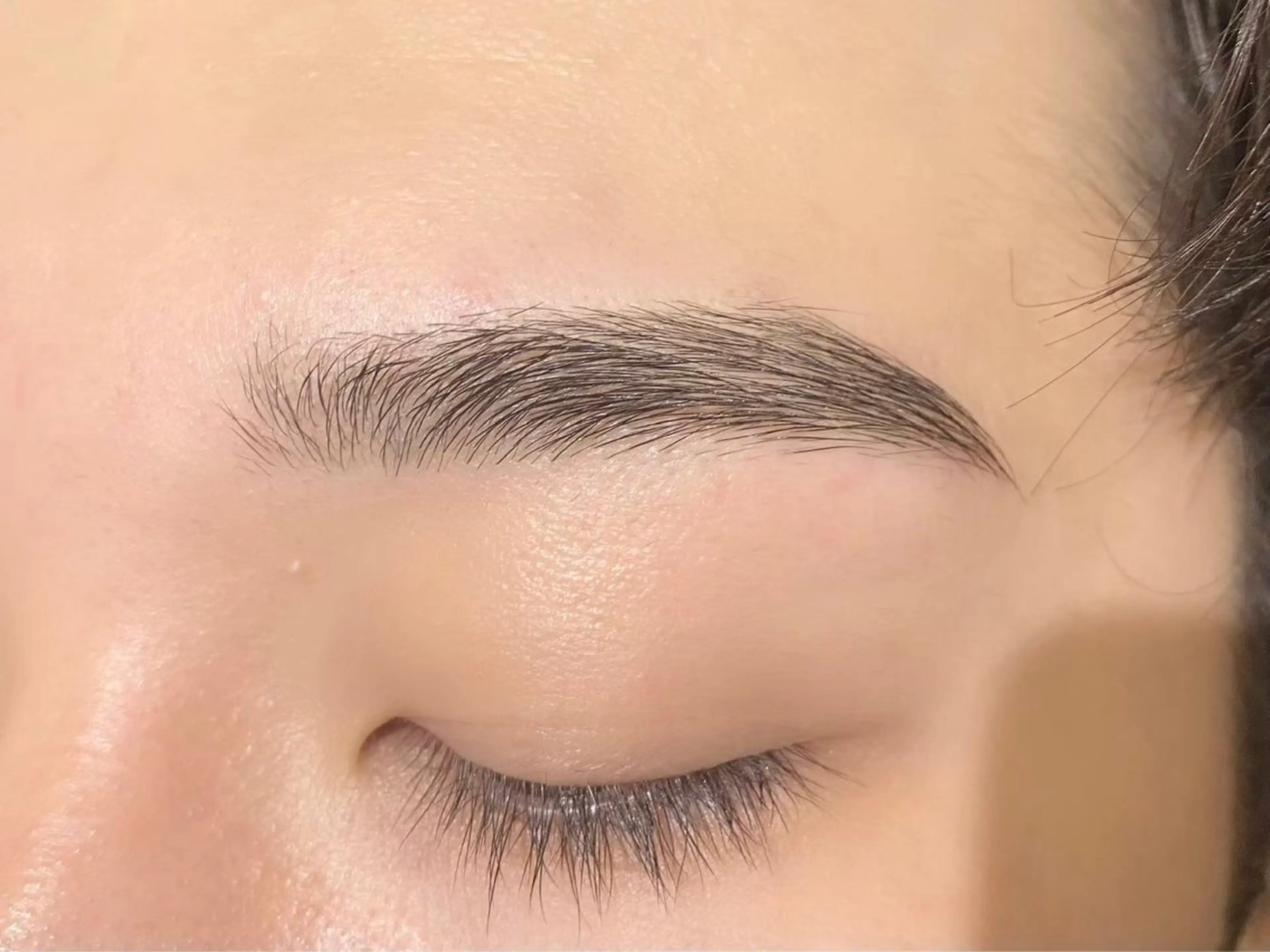 アイブロウ ワックス脱毛 眉カット Ai Quick 秋葉原わたなべの眉毛・アイブロウイメージ
