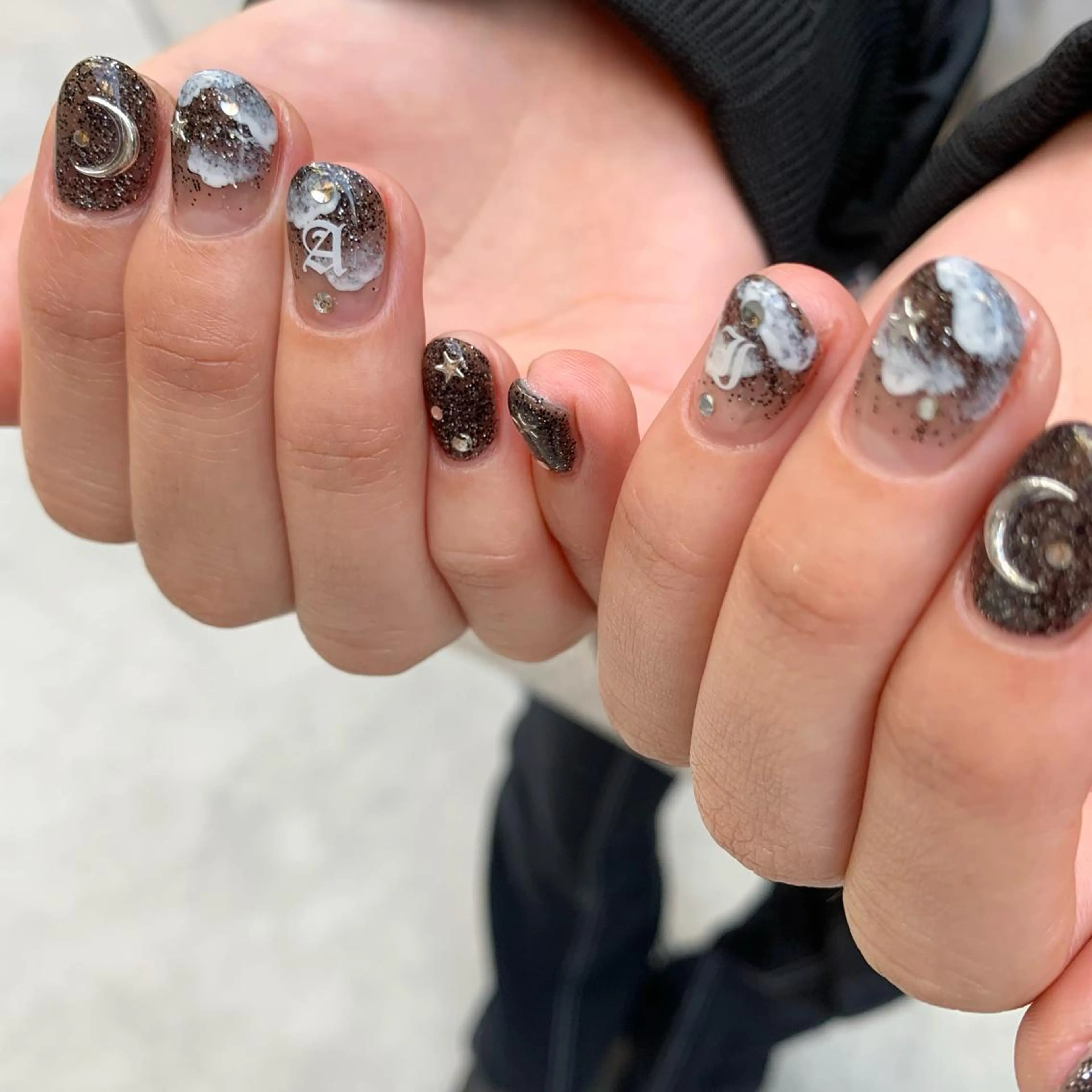 ネイル ハンドネイル フットネイル kana/モード ・グランジ໒꒱のネイルデザイン