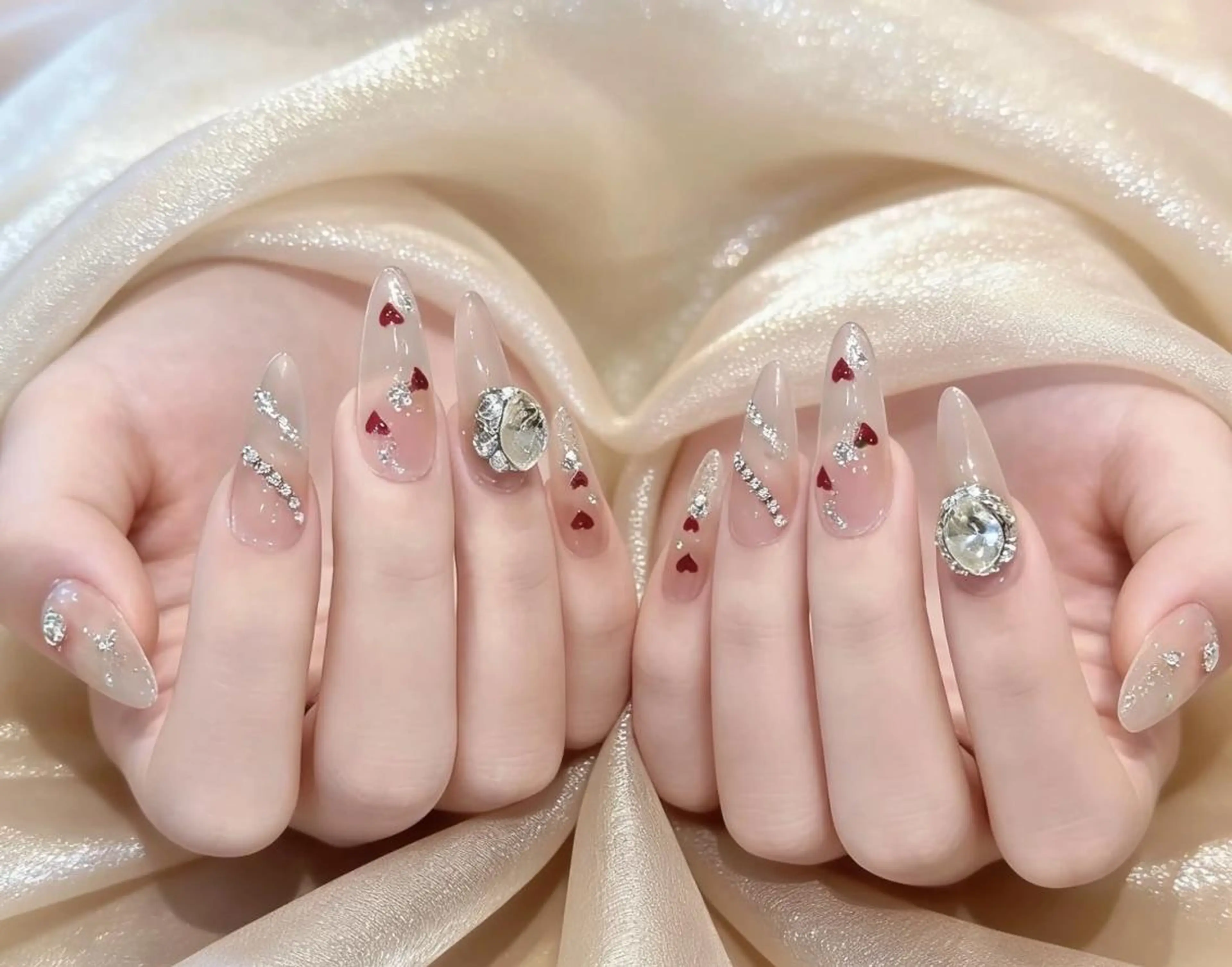 ネイル AB マツエクネイルサロンのネイルデザイン