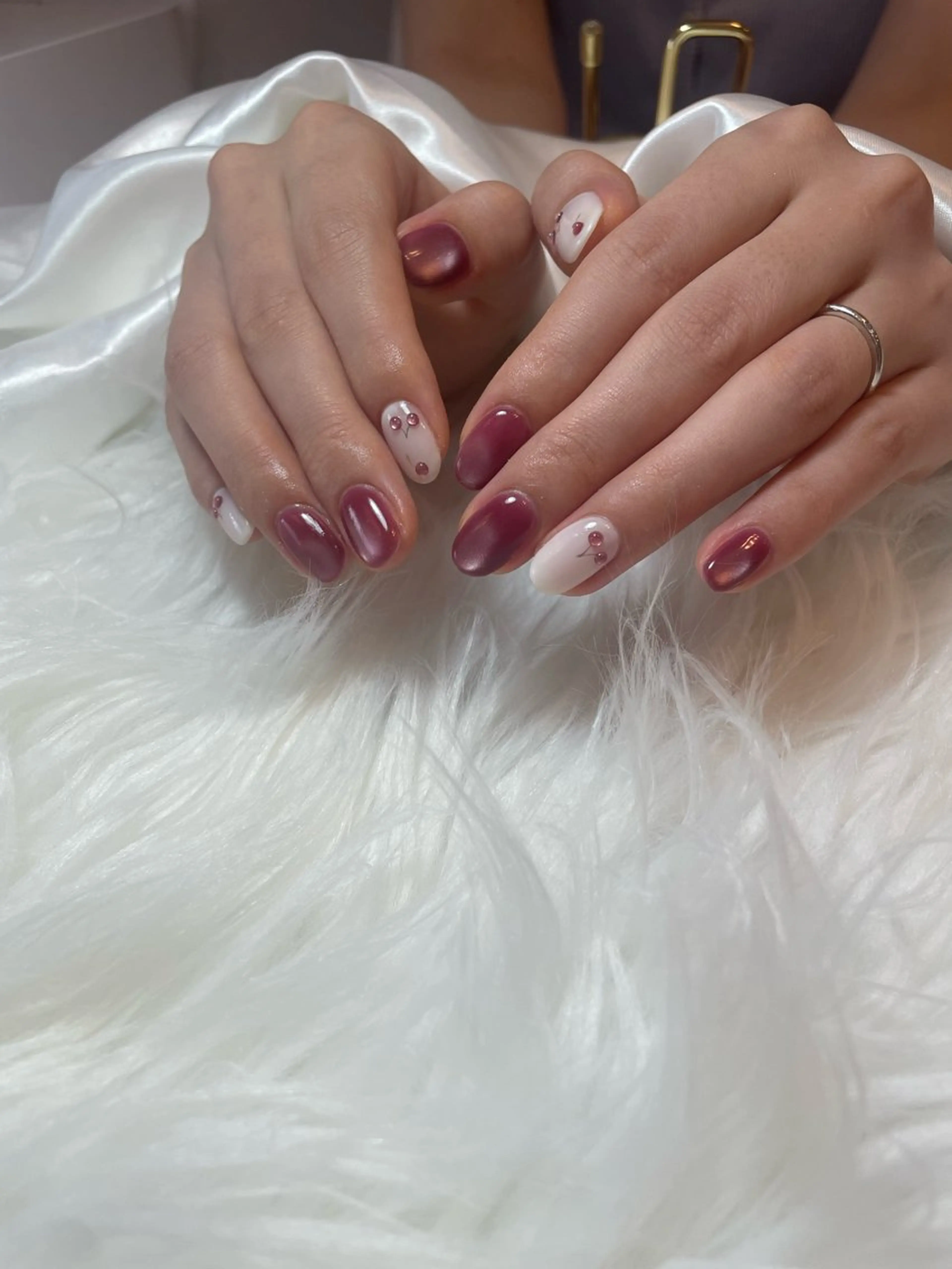 ネイル ブルー フレンチネイル キラキラネイル 韓国ネイル マグネットネイル ハンドネイル timtam --sakiのネイルデザイン