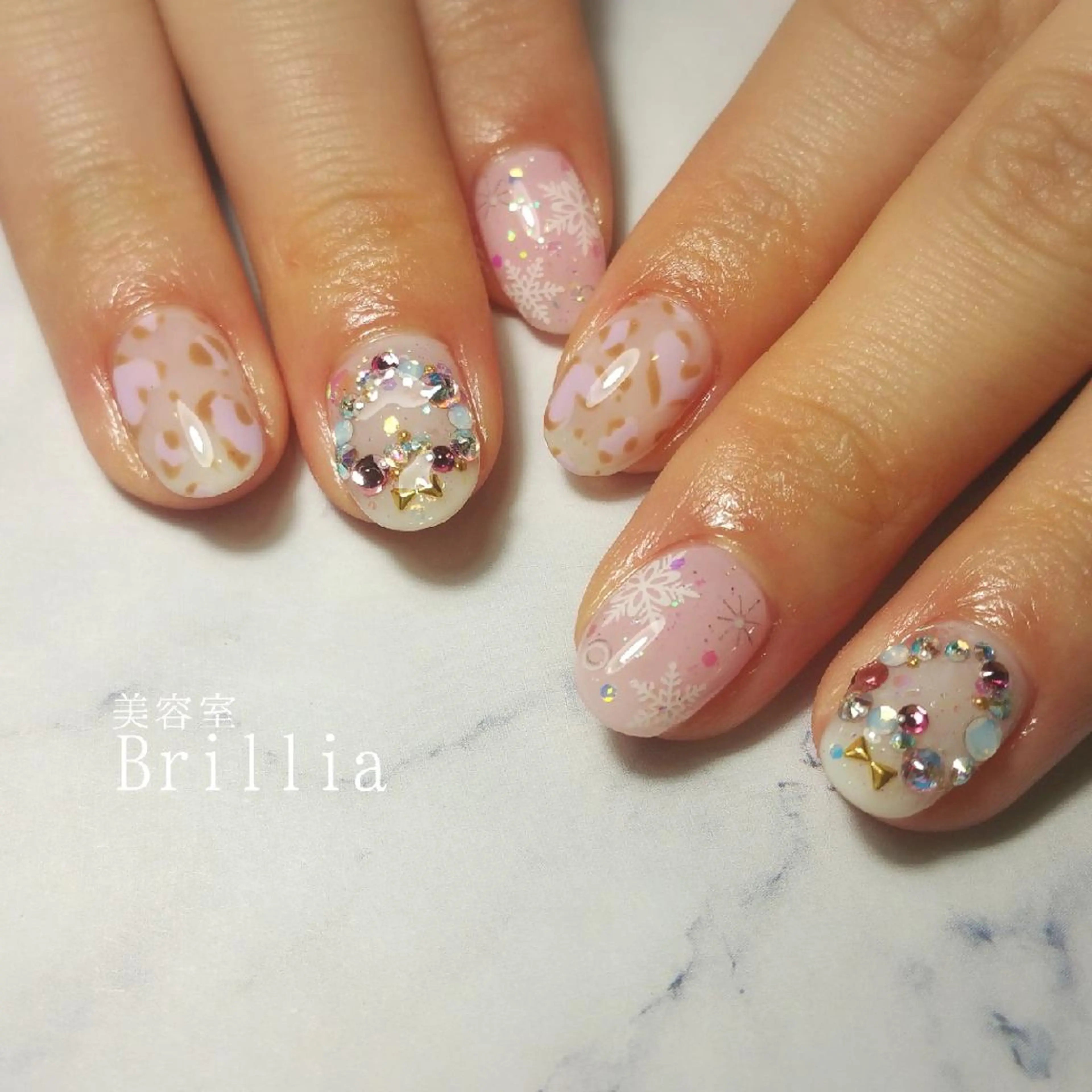 ネイル ハンドネイル 柴田 彩のネイルデザイン