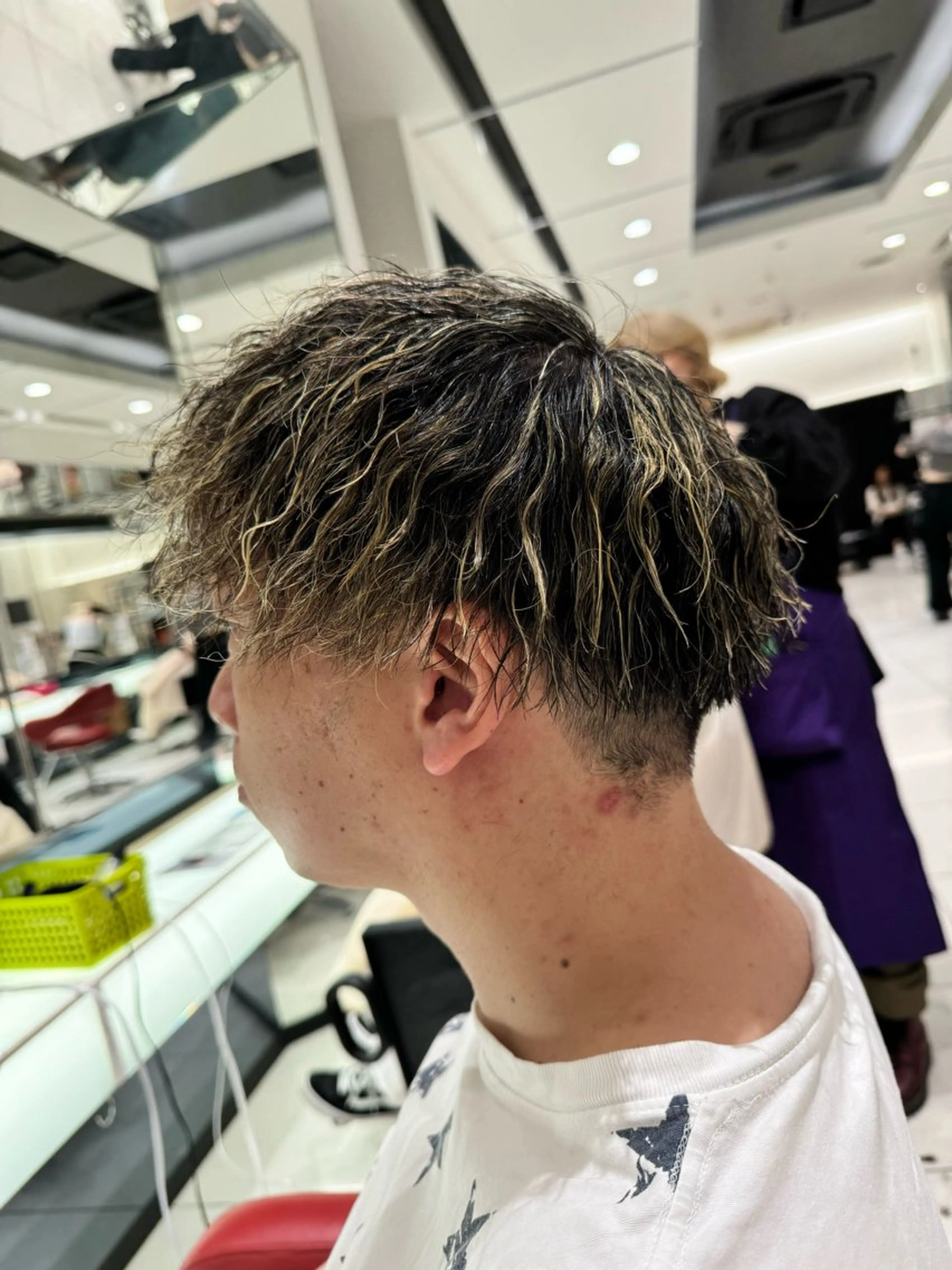 ミディアム ミディアムパーマ カット パーマ トリートメント メンズ/メンズパーマ 服部太地のヘアスタイル