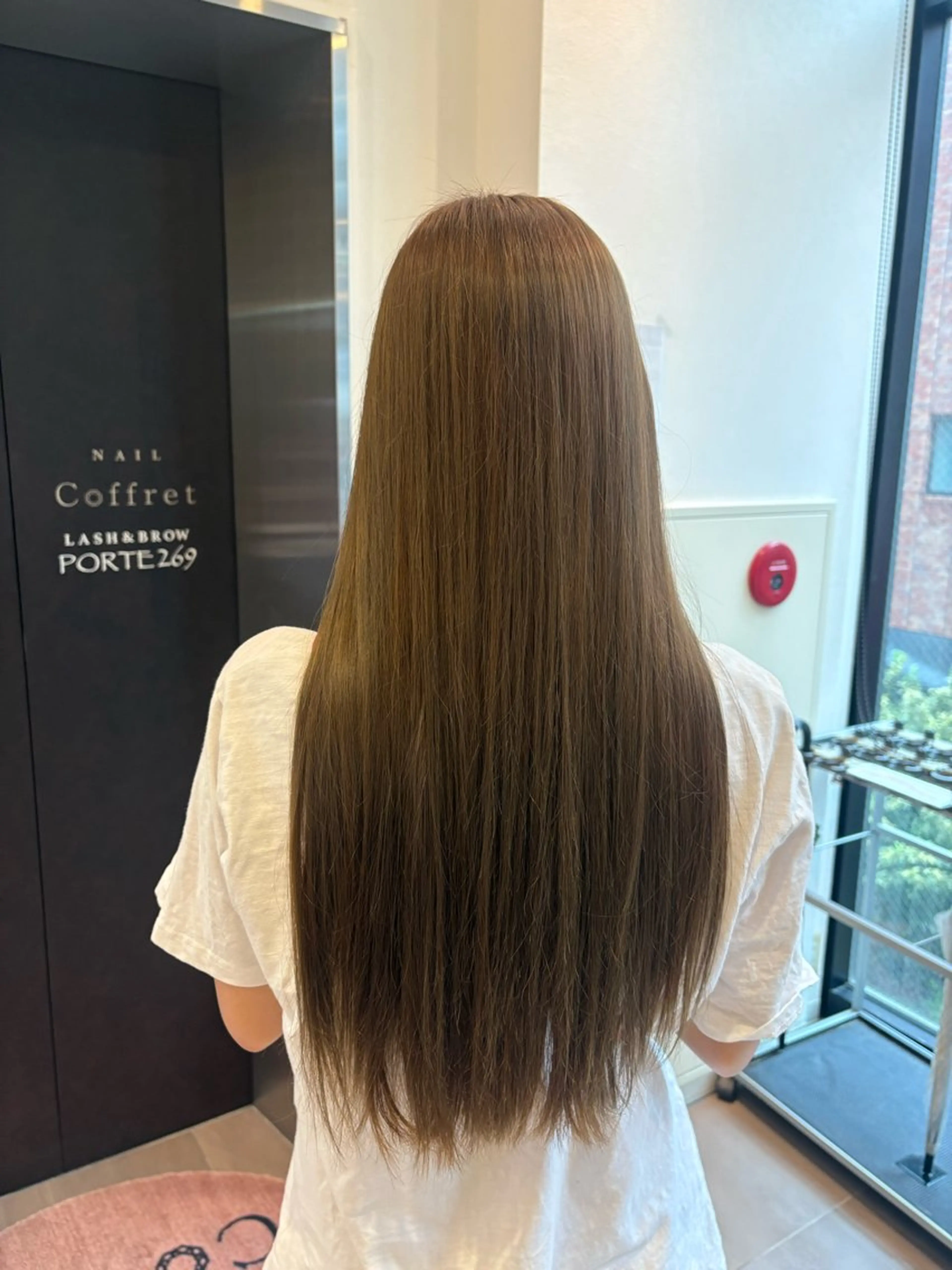 ロング カラー ベージュカラー 透明感カラー ヘアカラー まほ/ あべの/braceのヘアスタイル