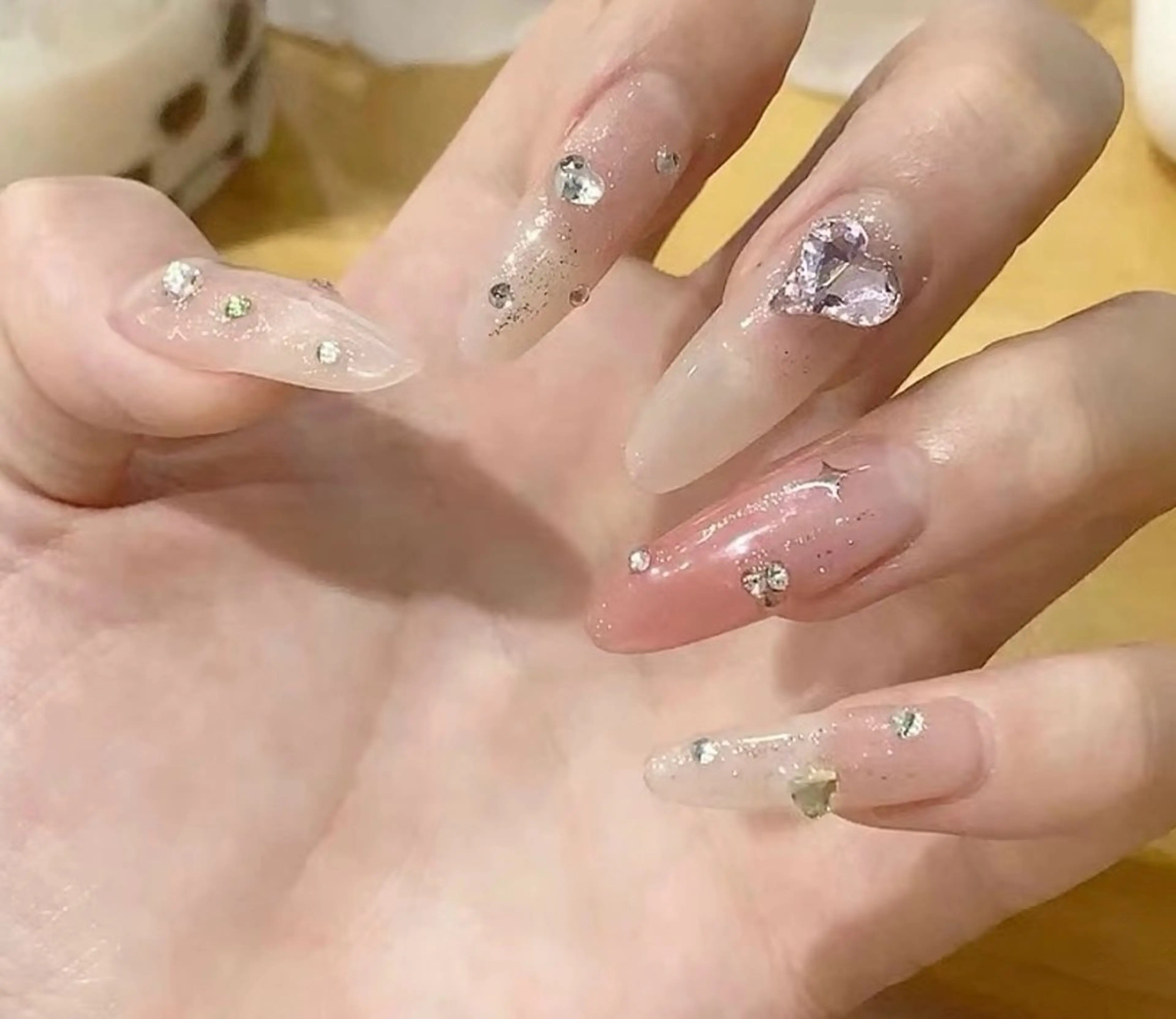 ネイル チークネイル 長さ出し フレンチネイル ガーリー 韓国ネイル sun nail池袋 モデル募集のネイルデザイン