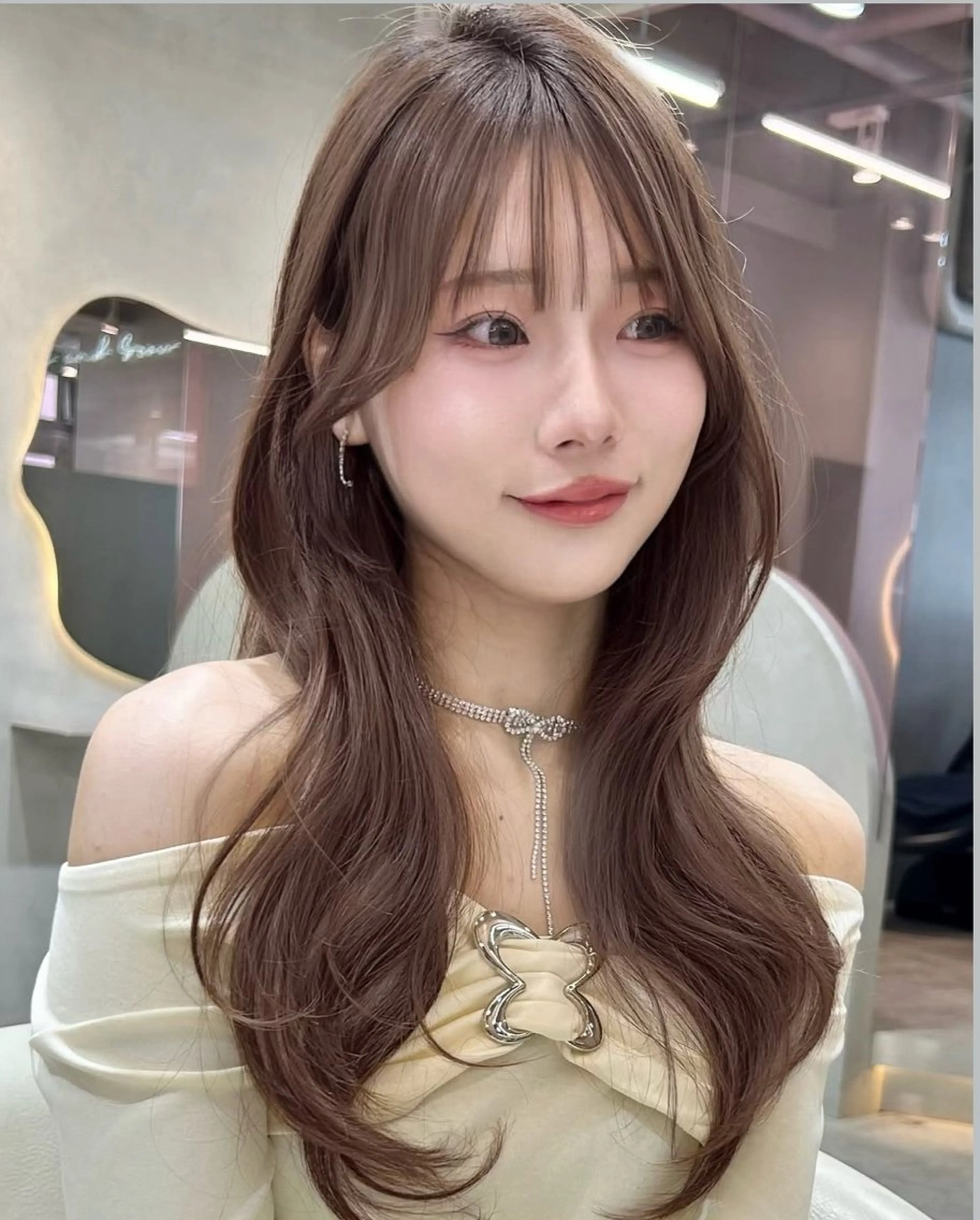 ロング カラー くびれヘア カット ヘアカラー トリートメント 美髪矯正🫧/ 吉田こうすけのヘアスタイル