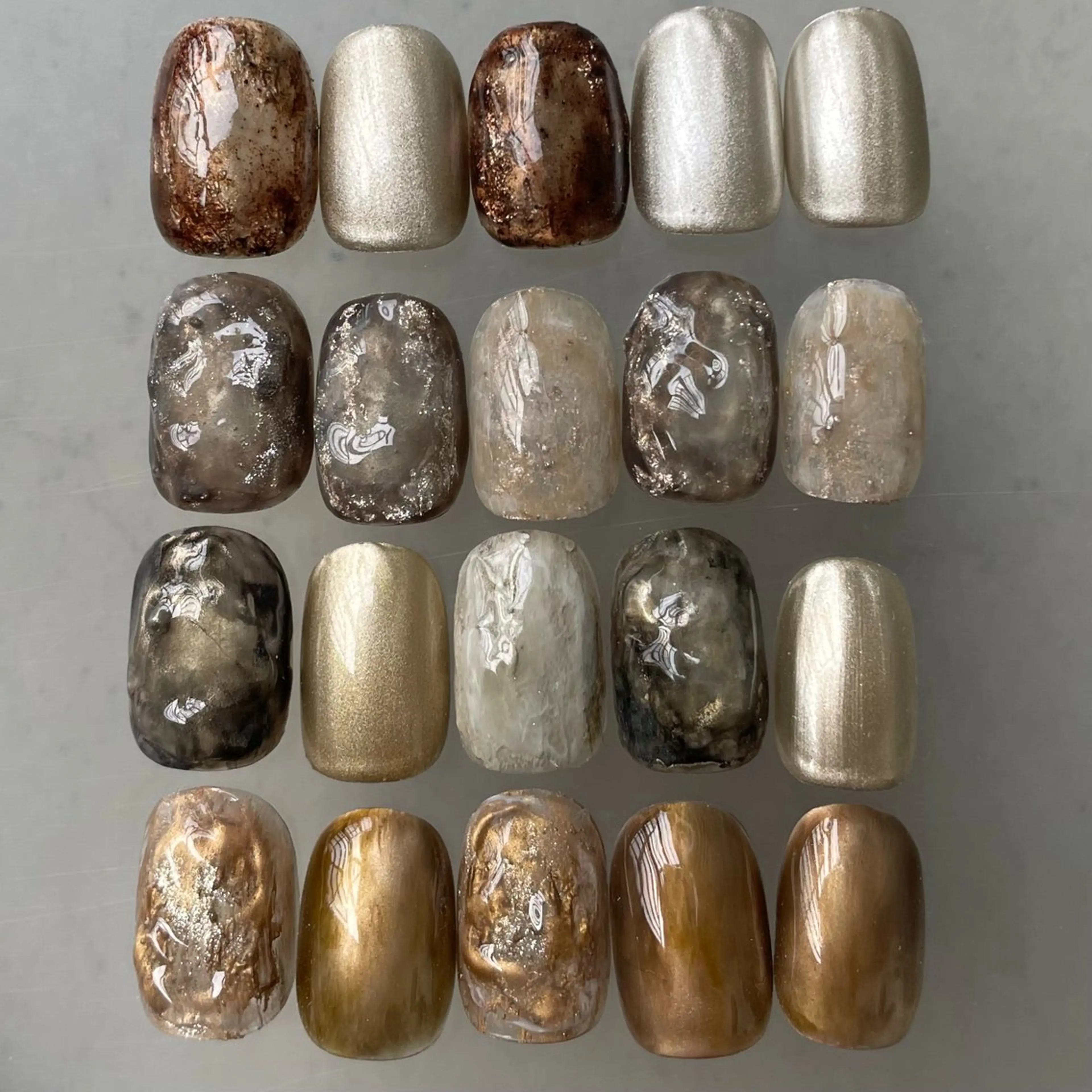 ネイル Manon Yuiのマツエク・マツパデザイン