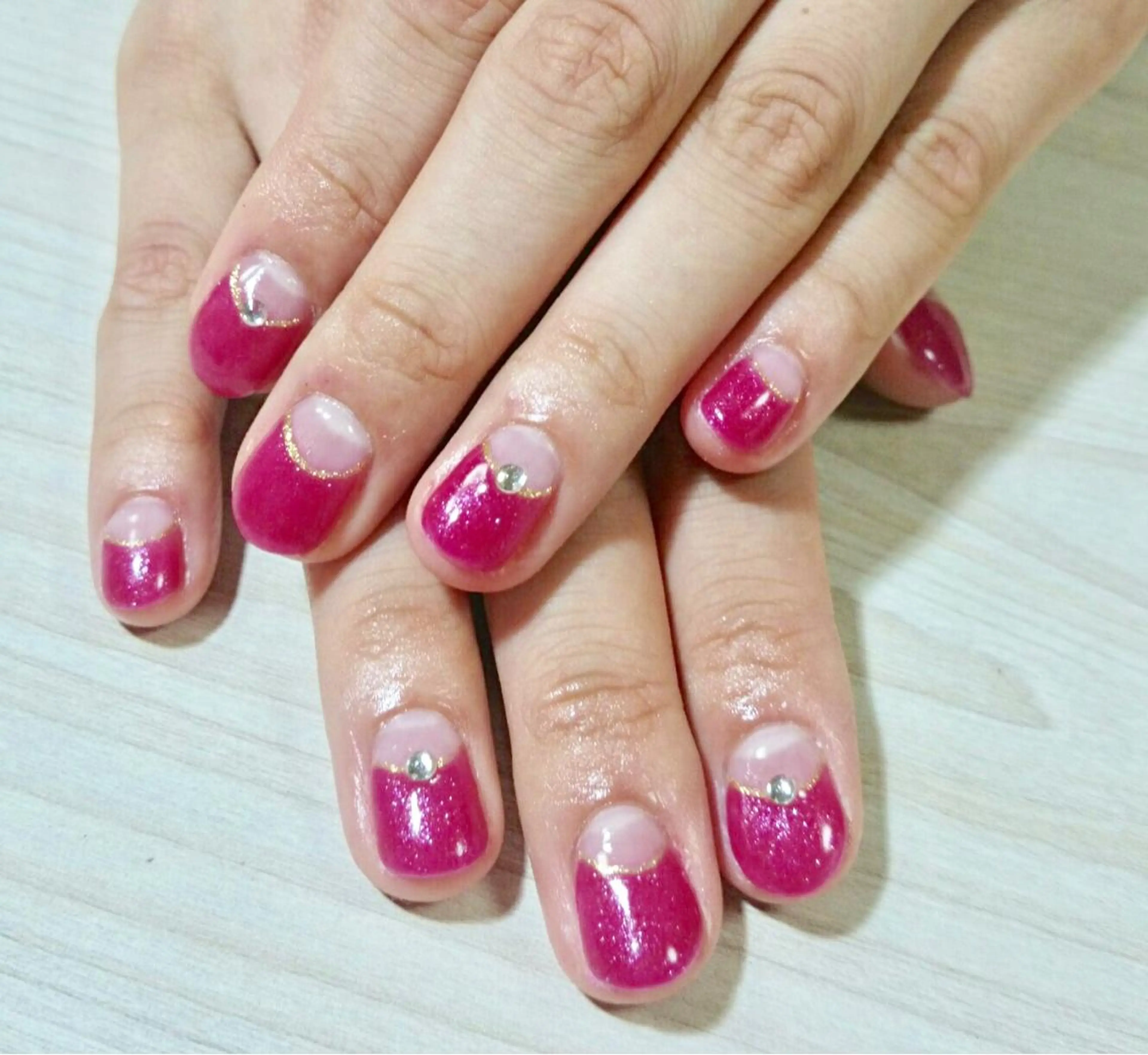 ネイル フレンチネイル 安藤 Charlotteのネイルデザイン