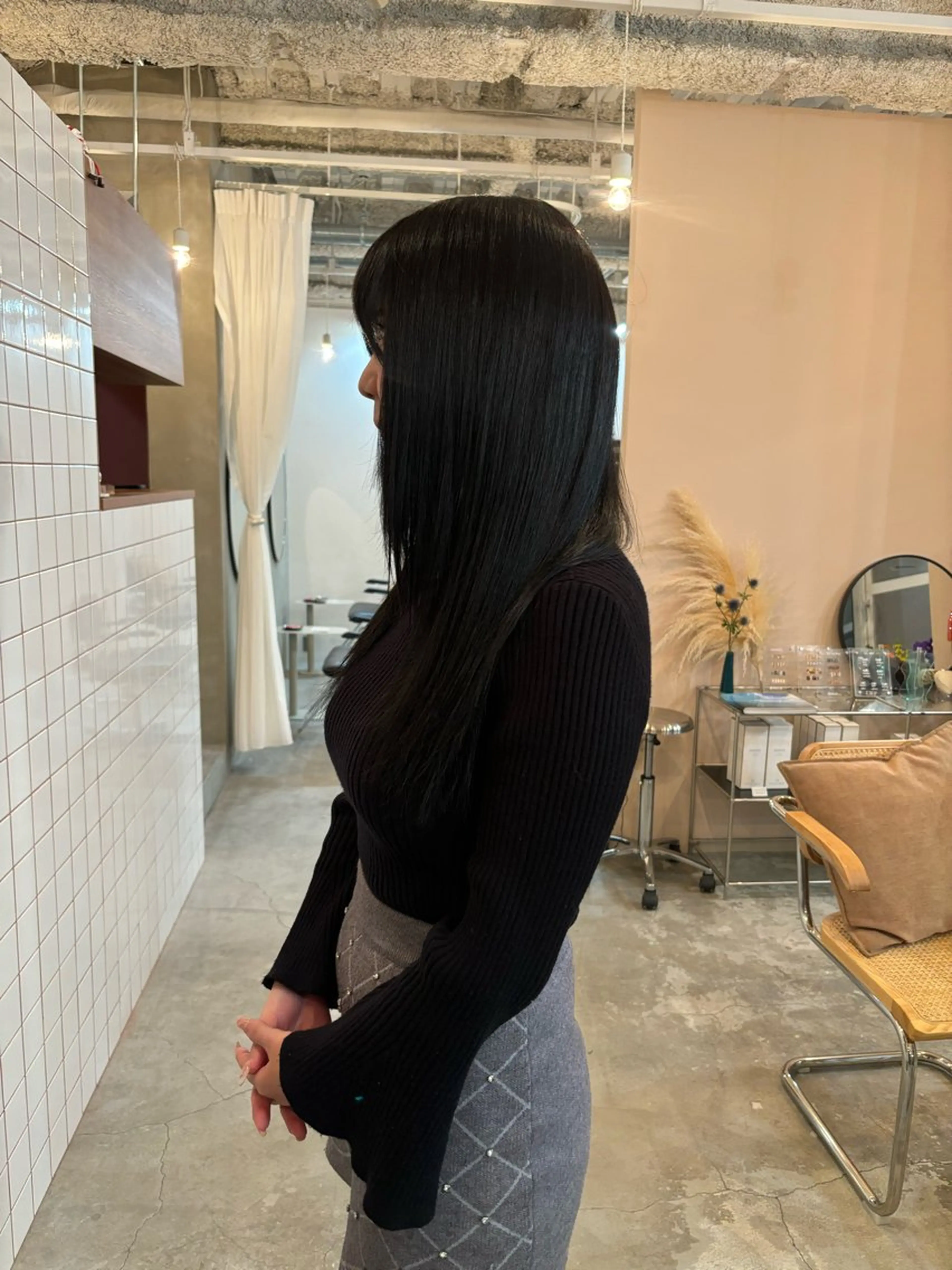 セミロング カラー 黒髪 ブルーカラー ブルーブラック 林　蓮／レイヤー /透明感カラーのヘアスタイル