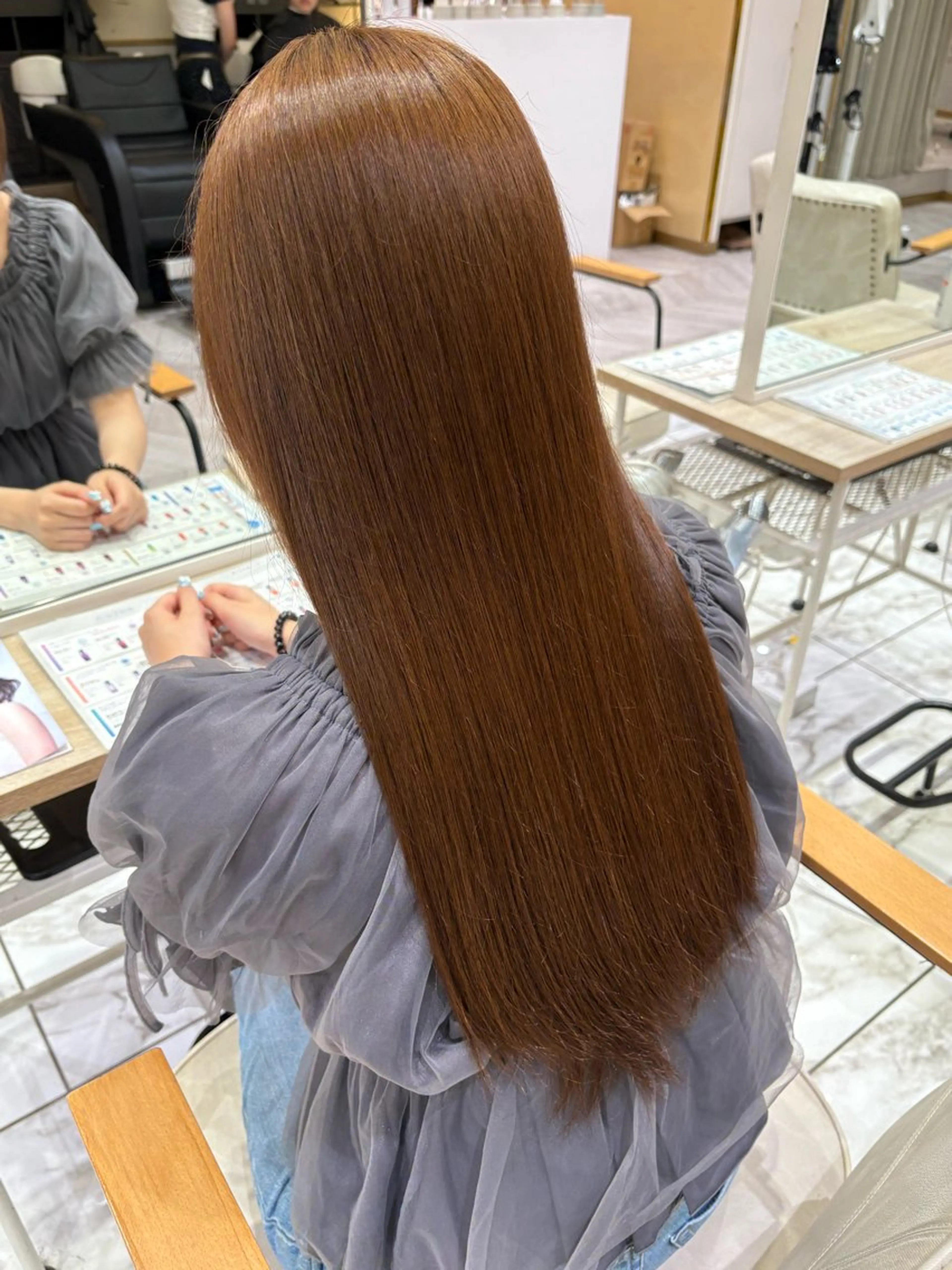 ロング カラー ブリーチ ケアブリーチ ダブルカラー グラデーションカラー ハイライトカラー 似合わせカラー🎱 renの眉毛・アイブロウイメージ