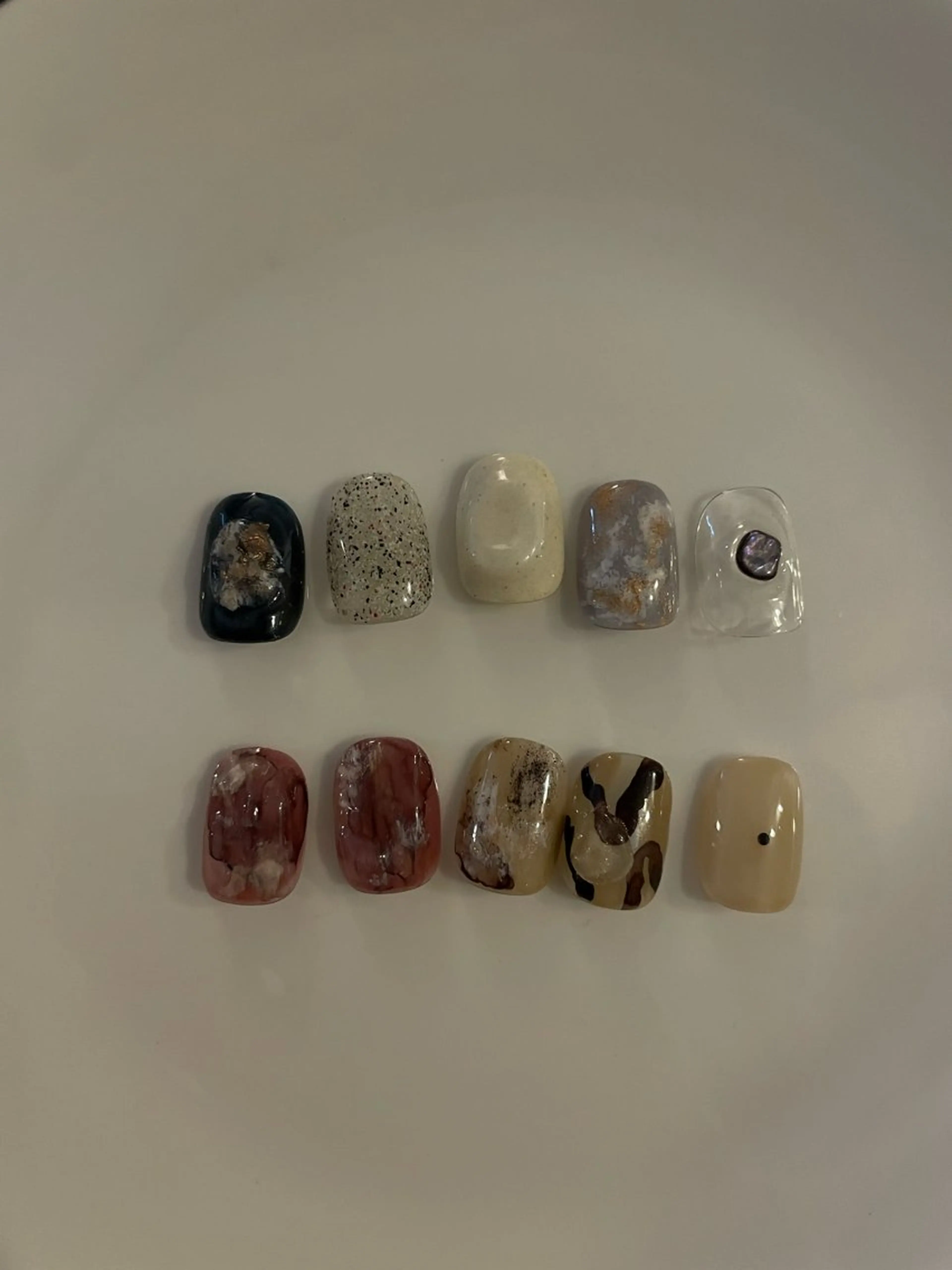 ネイル ハンドネイル roof nailのネイルデザイン