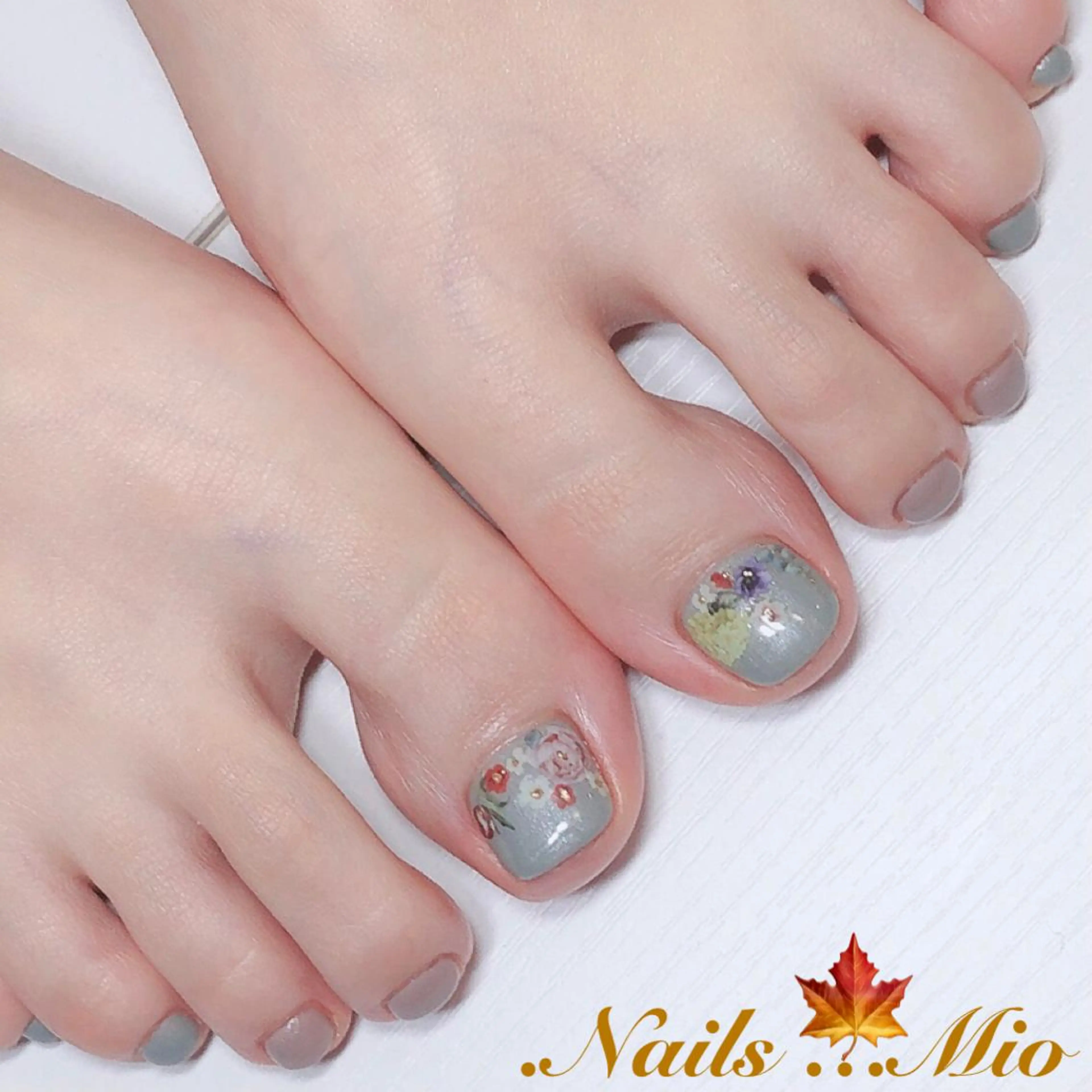 ネイル フットネイル .Nails Mio 赤羽西ネイルサロンのネイルデザイン