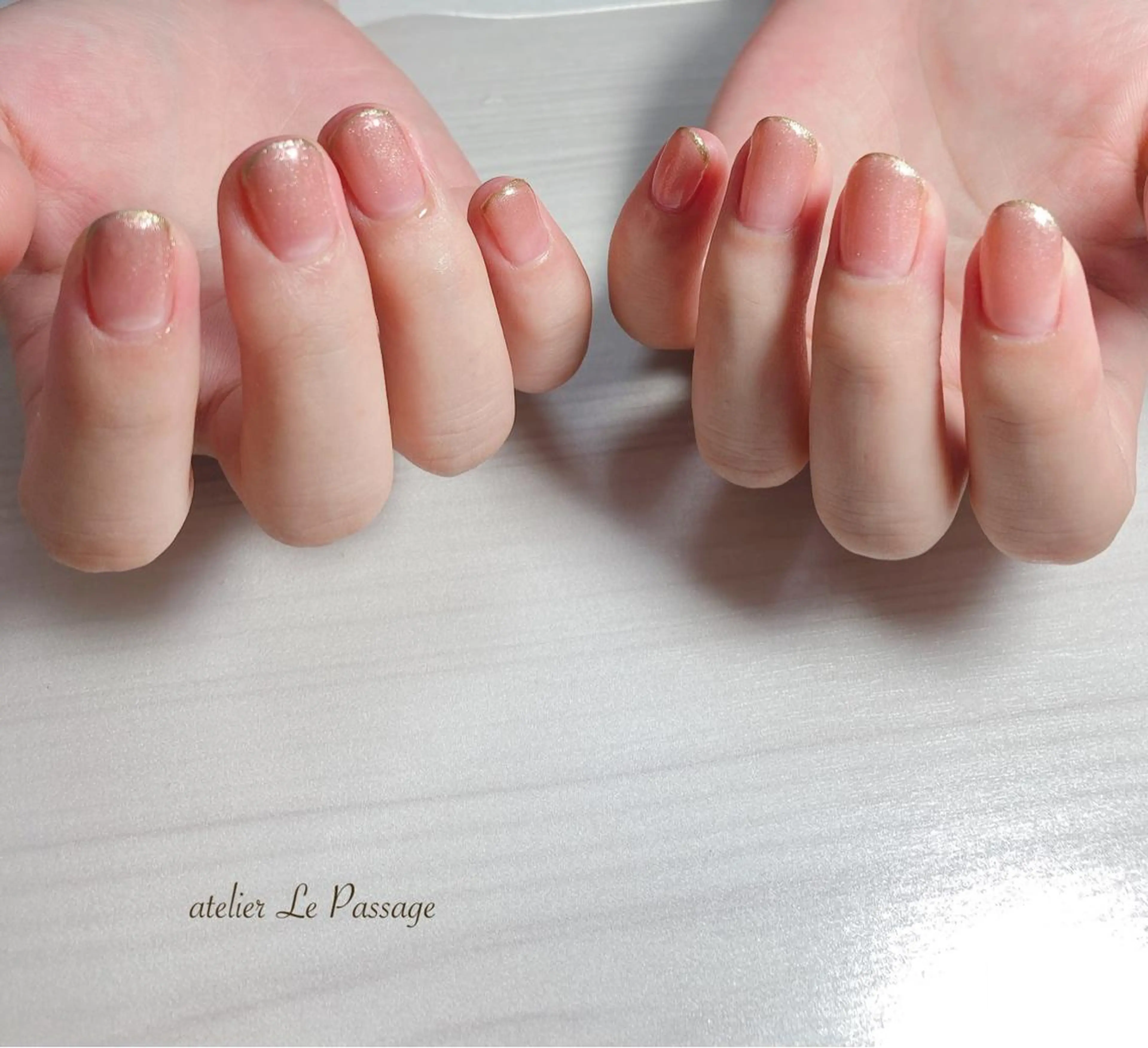 ネイル フレンチネイル ジェルネイル オフィスネイル ワンカラーネイル パラジェル Atelier Le Passage所属・h nakatsukaのネイルデザイン