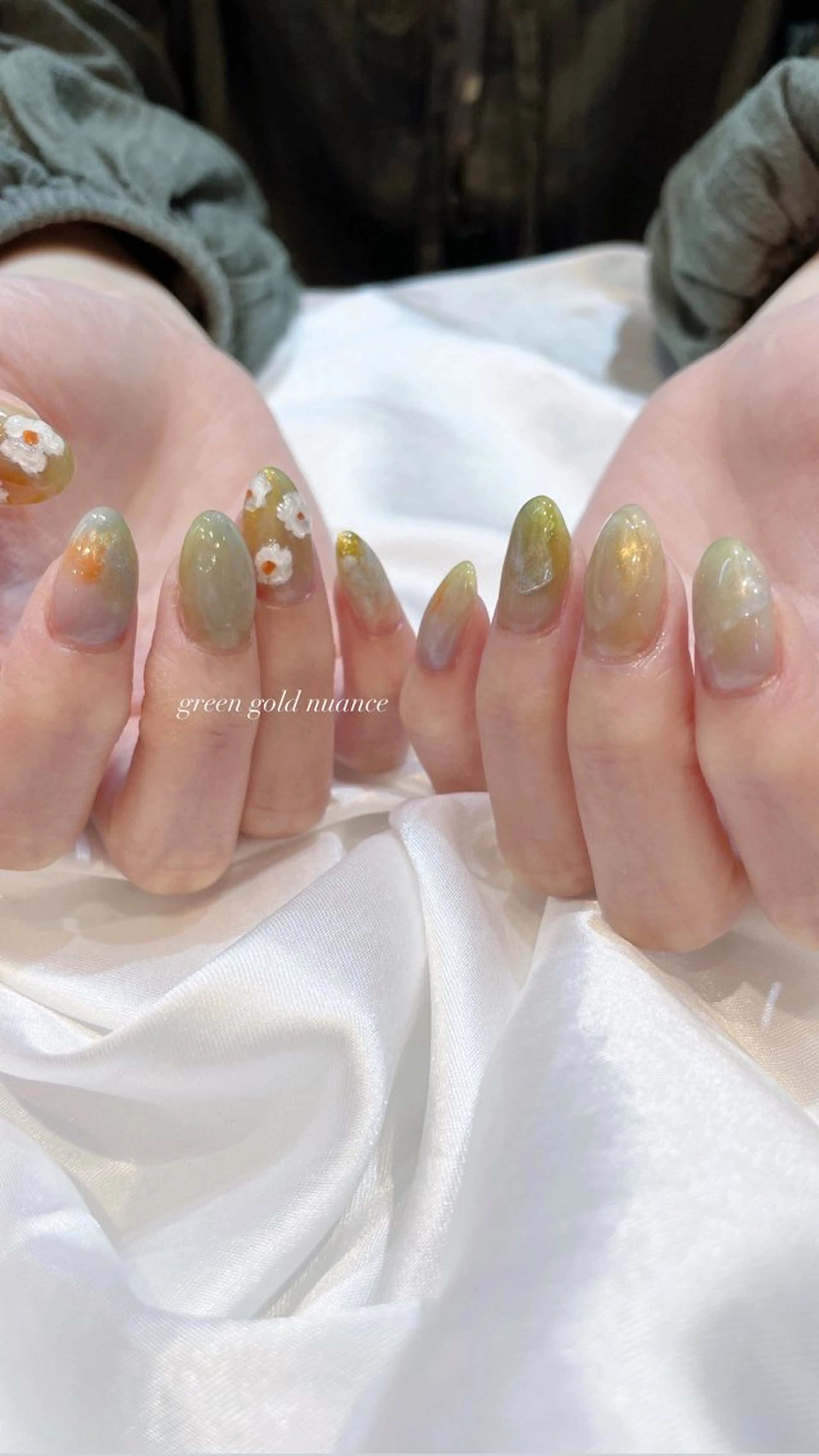 ネイル ハンドネイル classic 新横浜所属・山田 暉のネイルデザイン