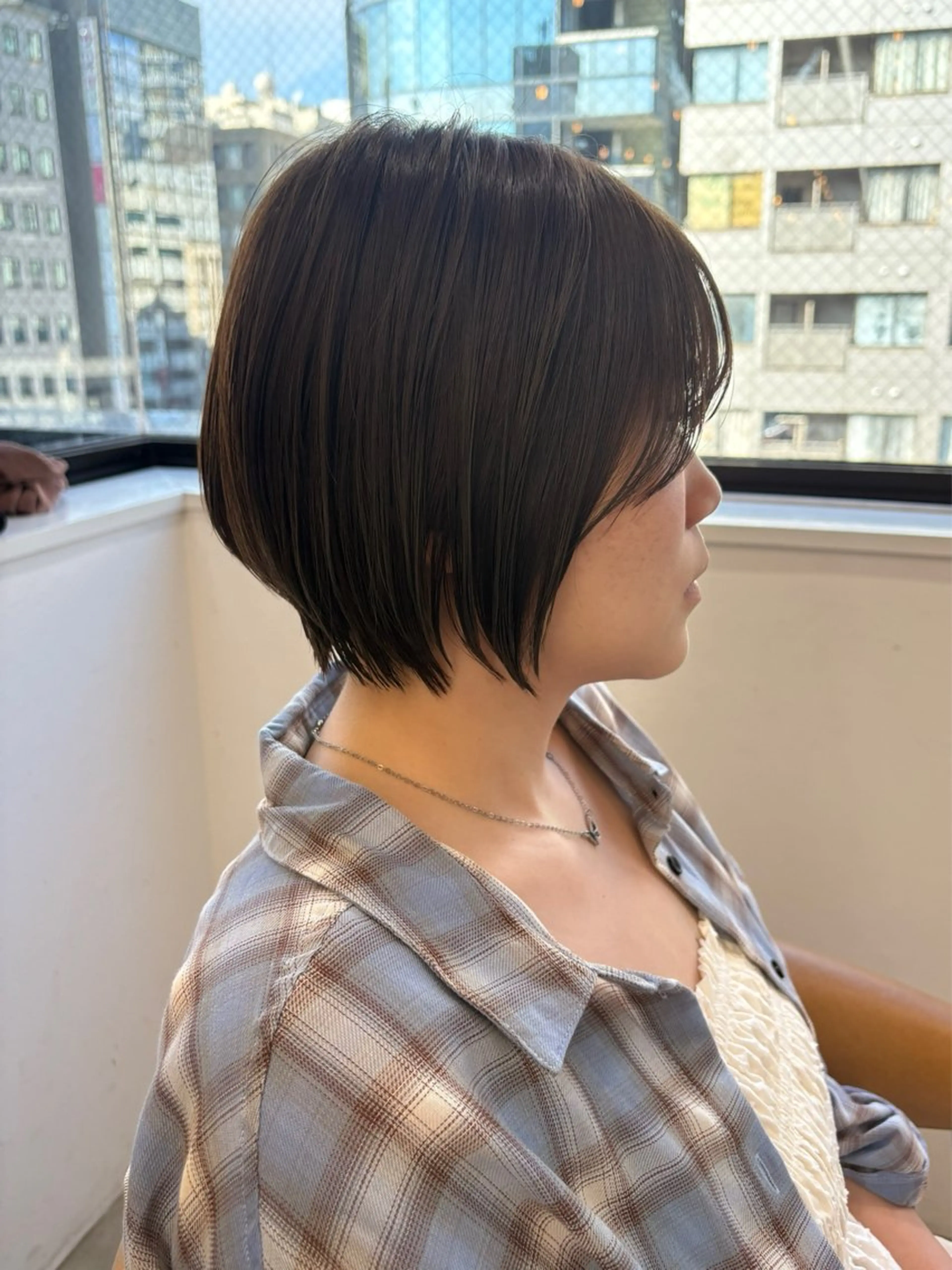 ショート カット ヘアカラー オリーブベージュ/シ ョートボブたまき🧡のヘアスタイル