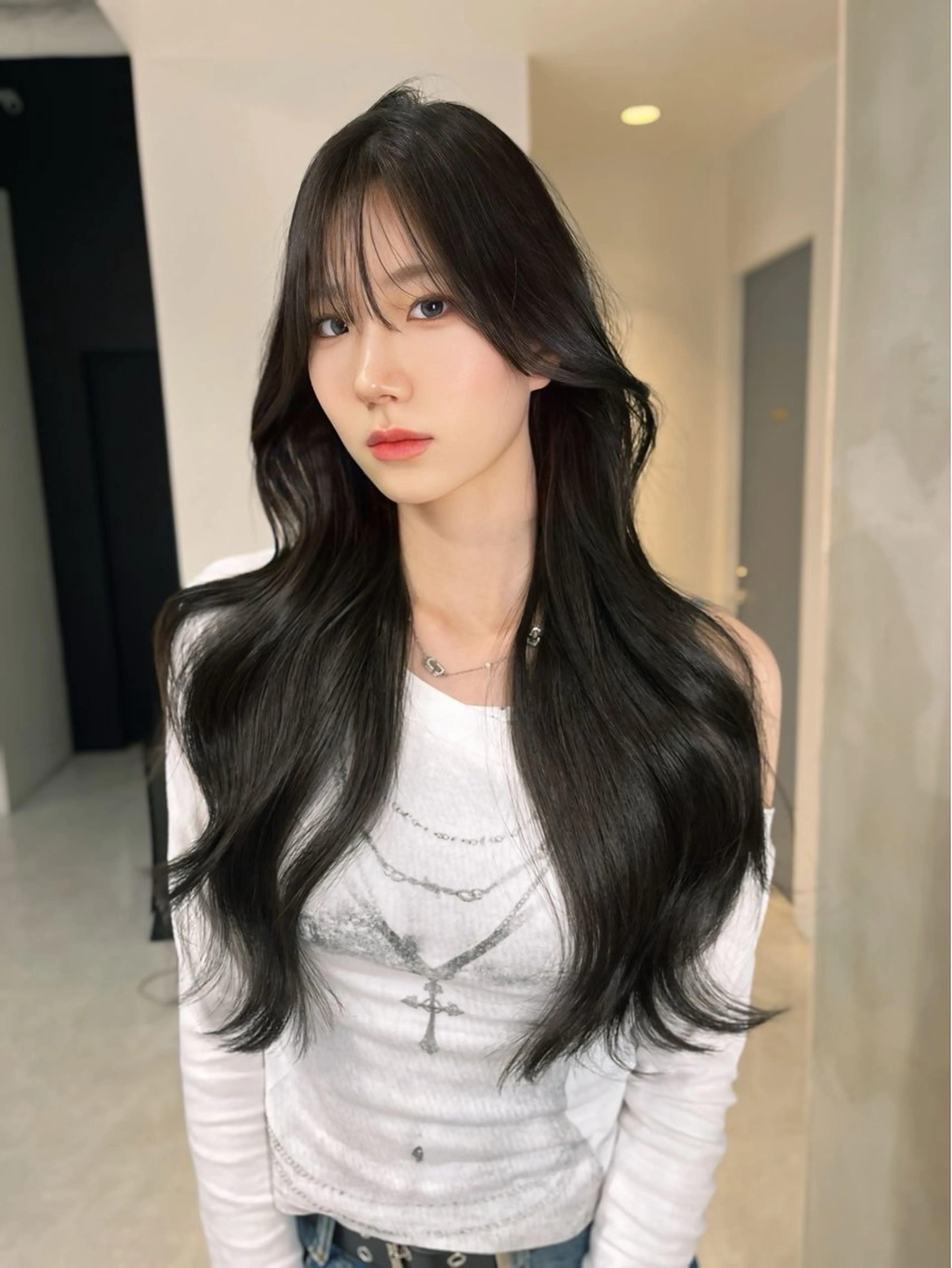 ロング カット ヘアカラー トリートメント 海野翔吾🇨🇳 ワンホンレイヤーのヘアスタイル