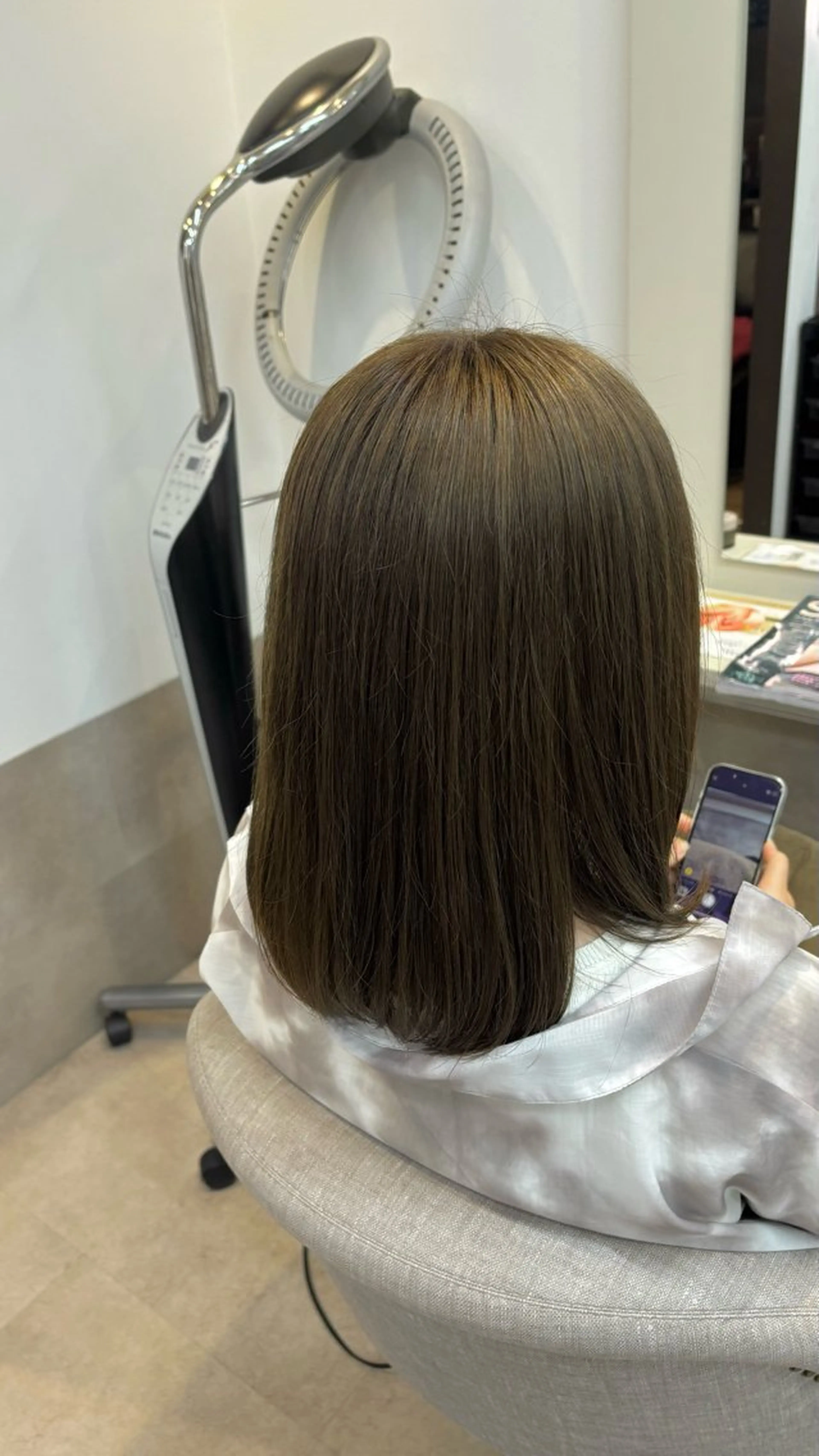 ロング カラー ブリーチ ブラウンカラー オリーブブラウン カット ヘアカラー 池田 蘭/藤崎のヘアスタイル