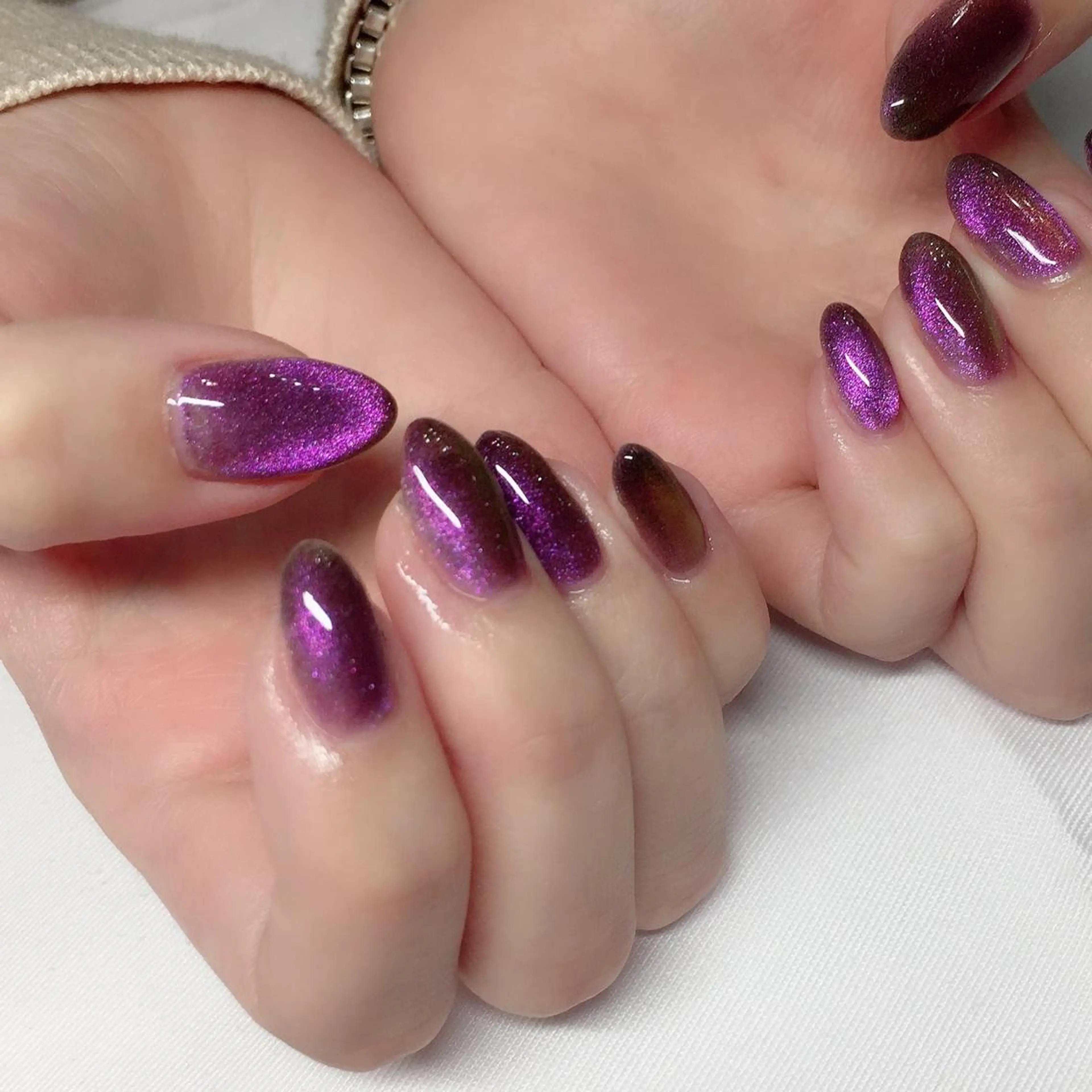 【オフ有り】マグネットネイルの写真