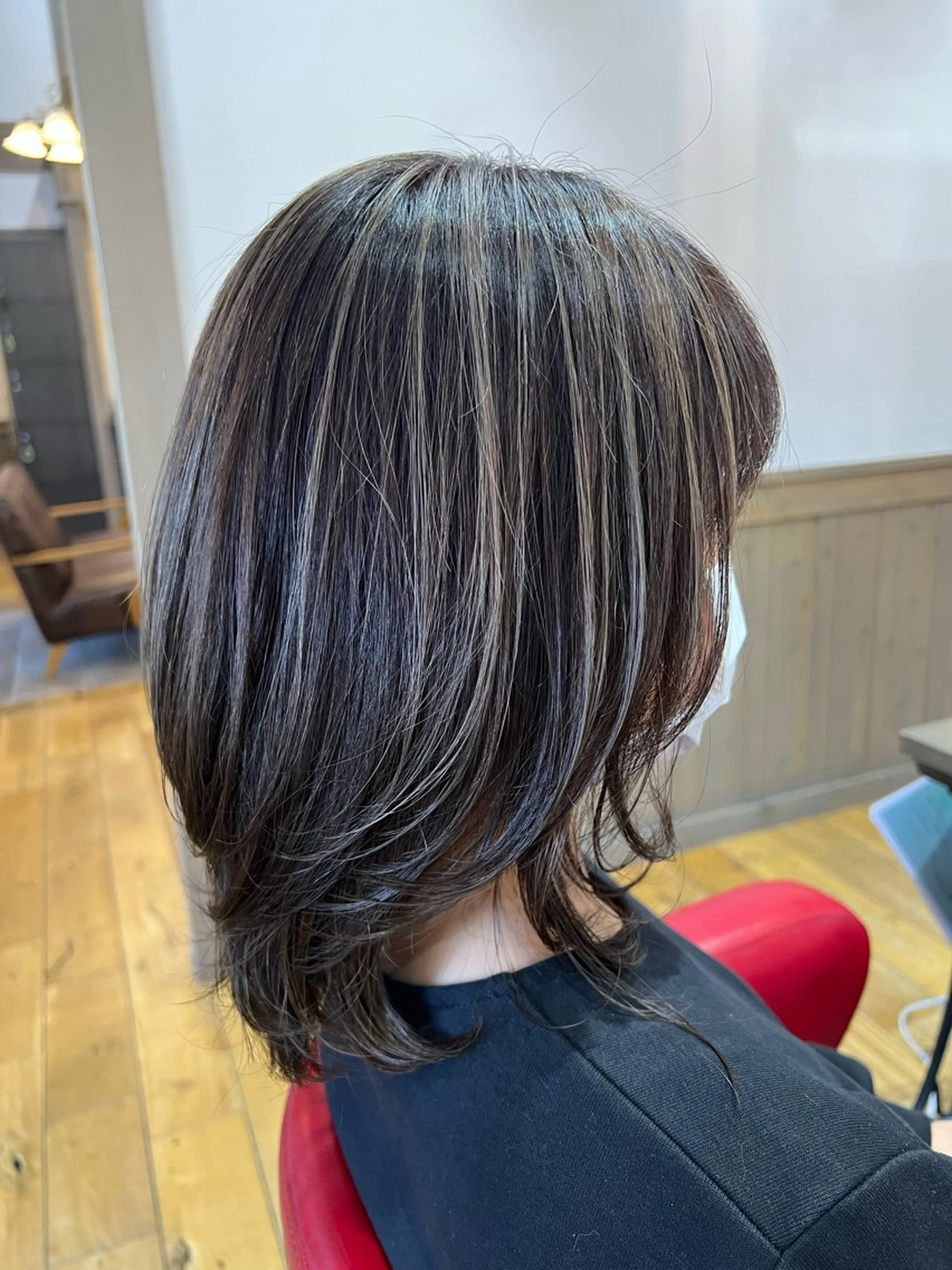 セミロング カラー 佐藤 雅俊のヘアスタイル