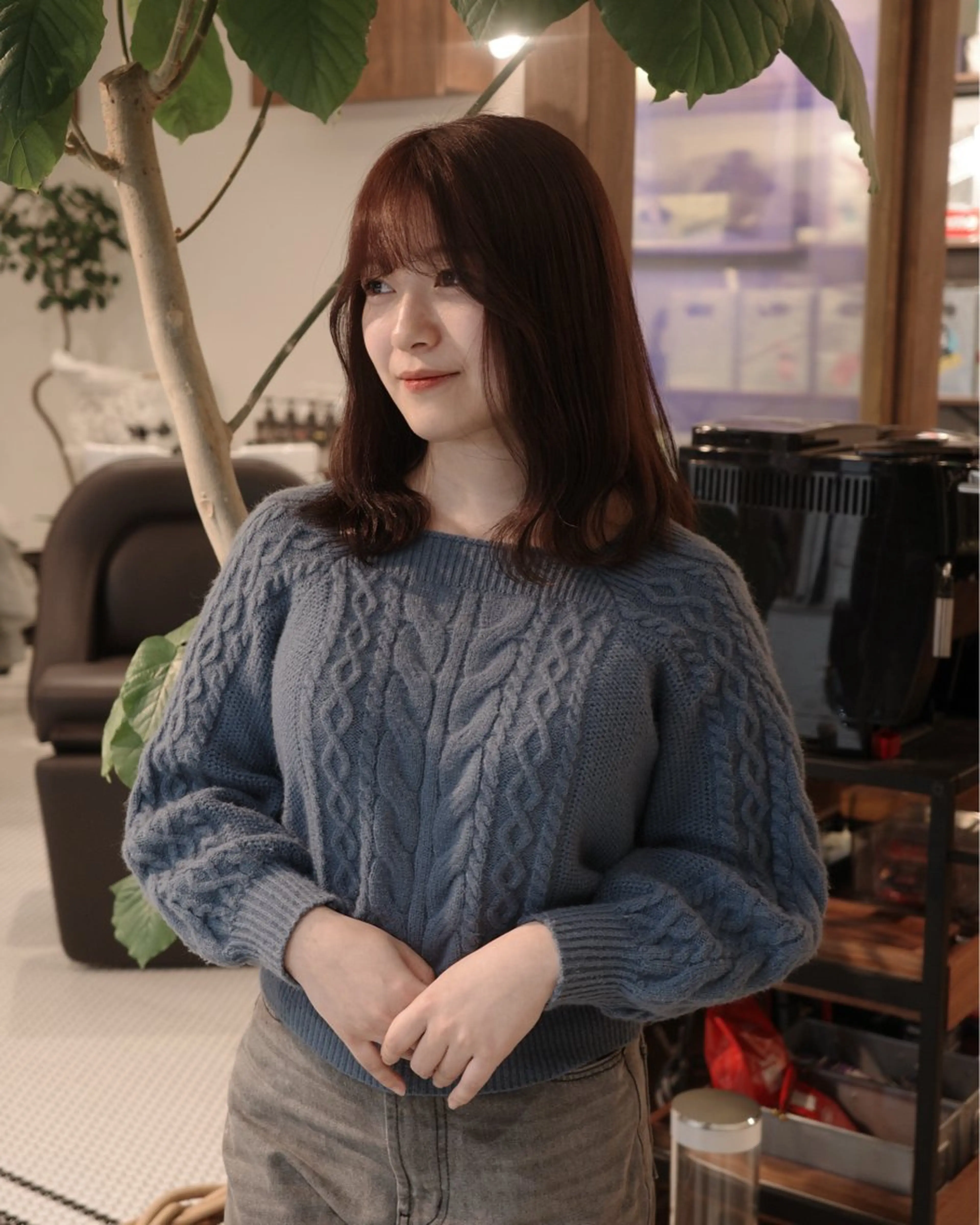 ミディアム (𝐡)𝐰𝐢𝐦 𝐲𝐮𝐧𝐚のヘアスタイル