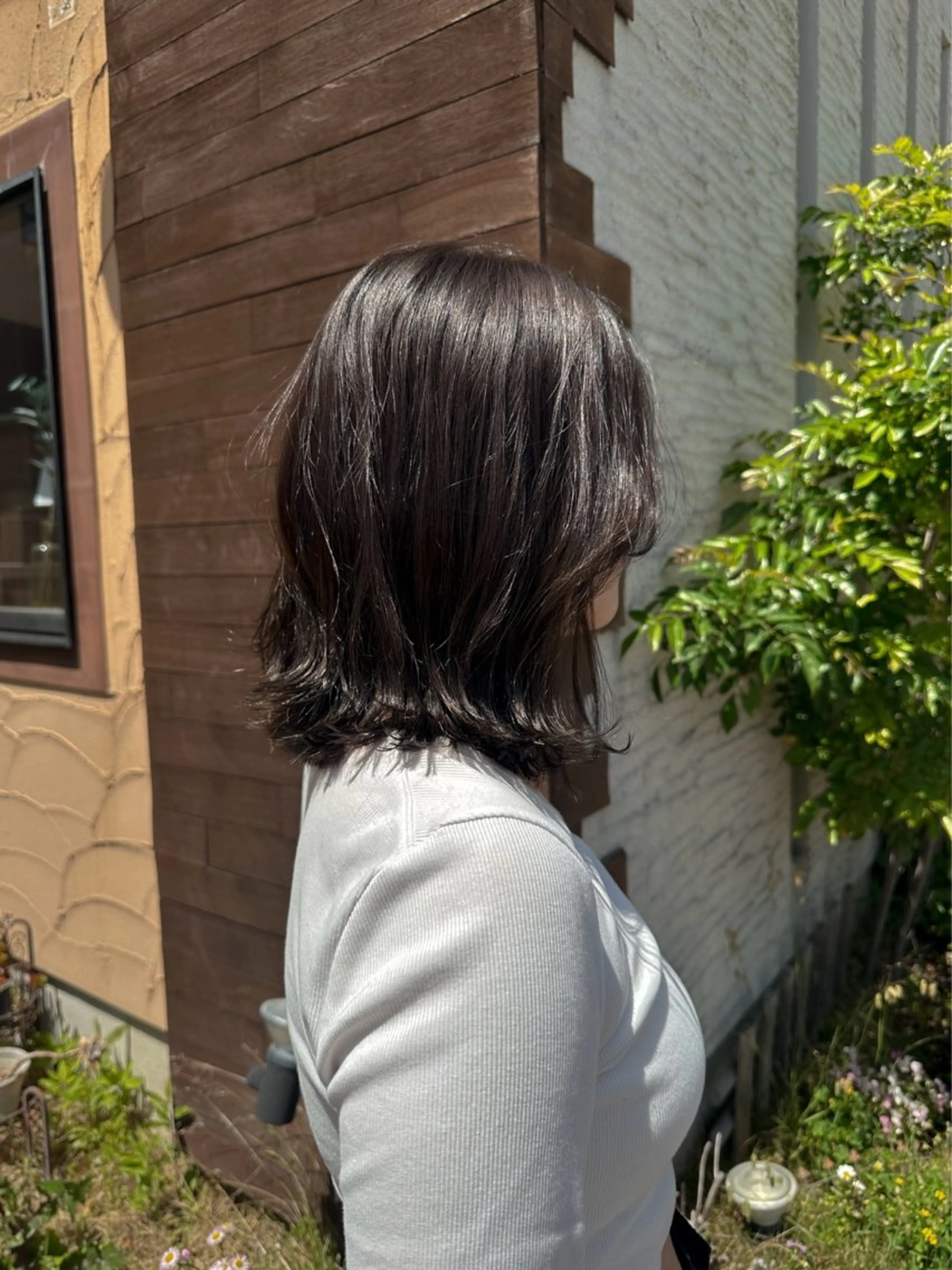 ミディアム カラー カット ヘアカラー トリートメント 梅津 桜子のヘアスタイル