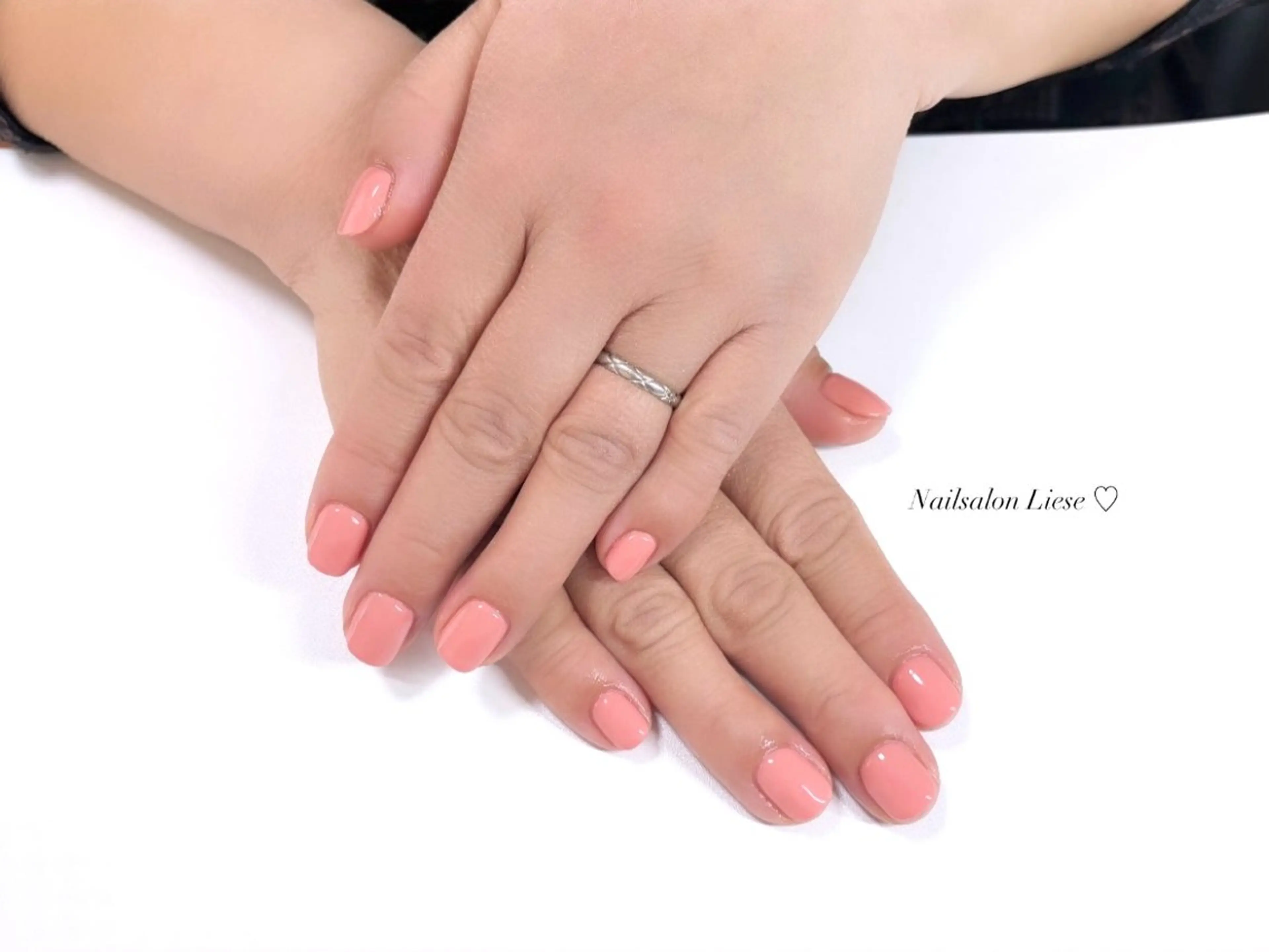 ネイル ハンドネイル 𝑵𝒂𝒊𝒍𝒔𝒂𝒍𝒐𝒏 𝑳𝒊𝒆𝒔𝒆所属・𝐋𝐢𝐞𝐬𝐞 𝐘𝐔𝐈のネイルデザイン