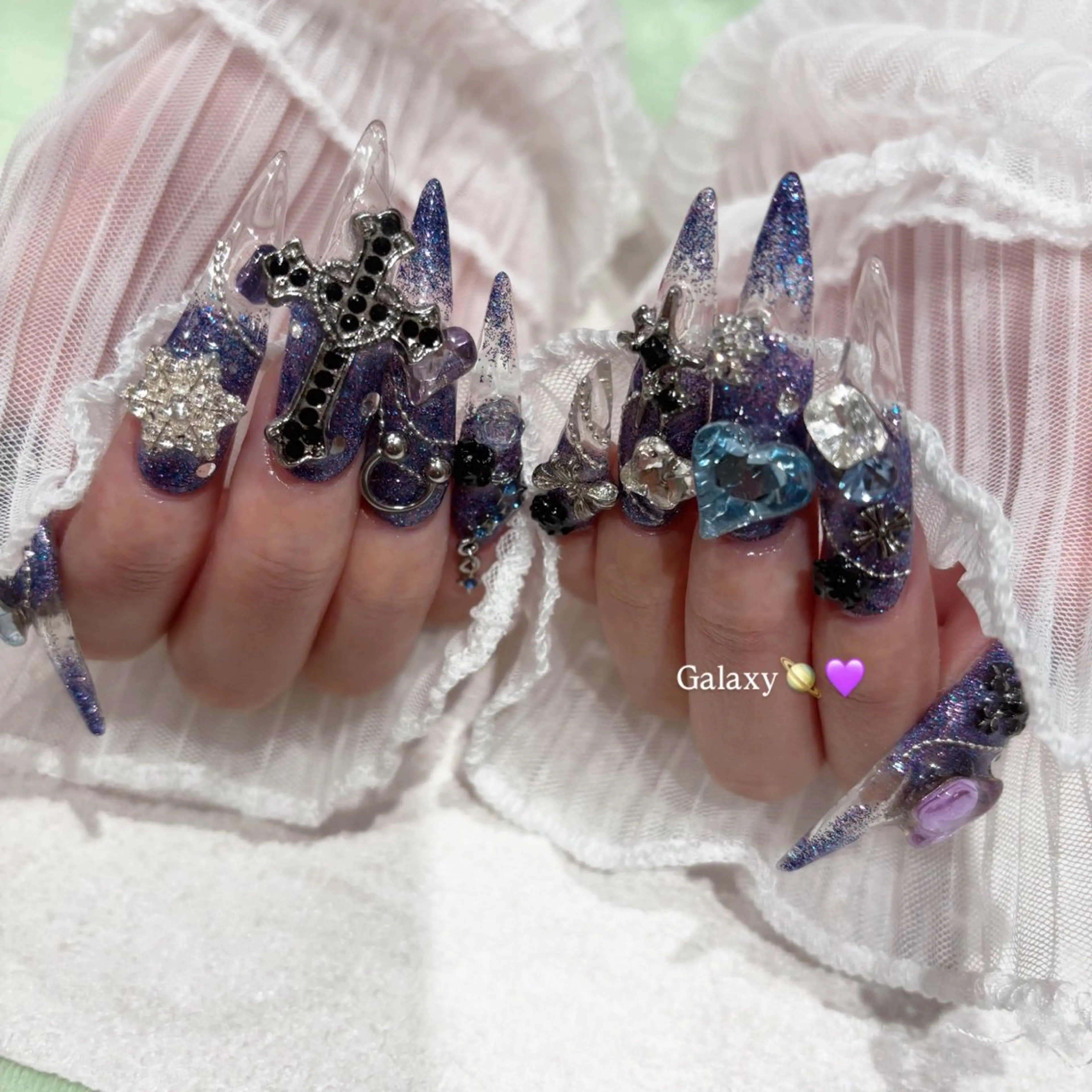 ネイル ハンドネイル She nail studio 原宿所属・パラジェル有/ スカルプ/mahoのネイルデザイン