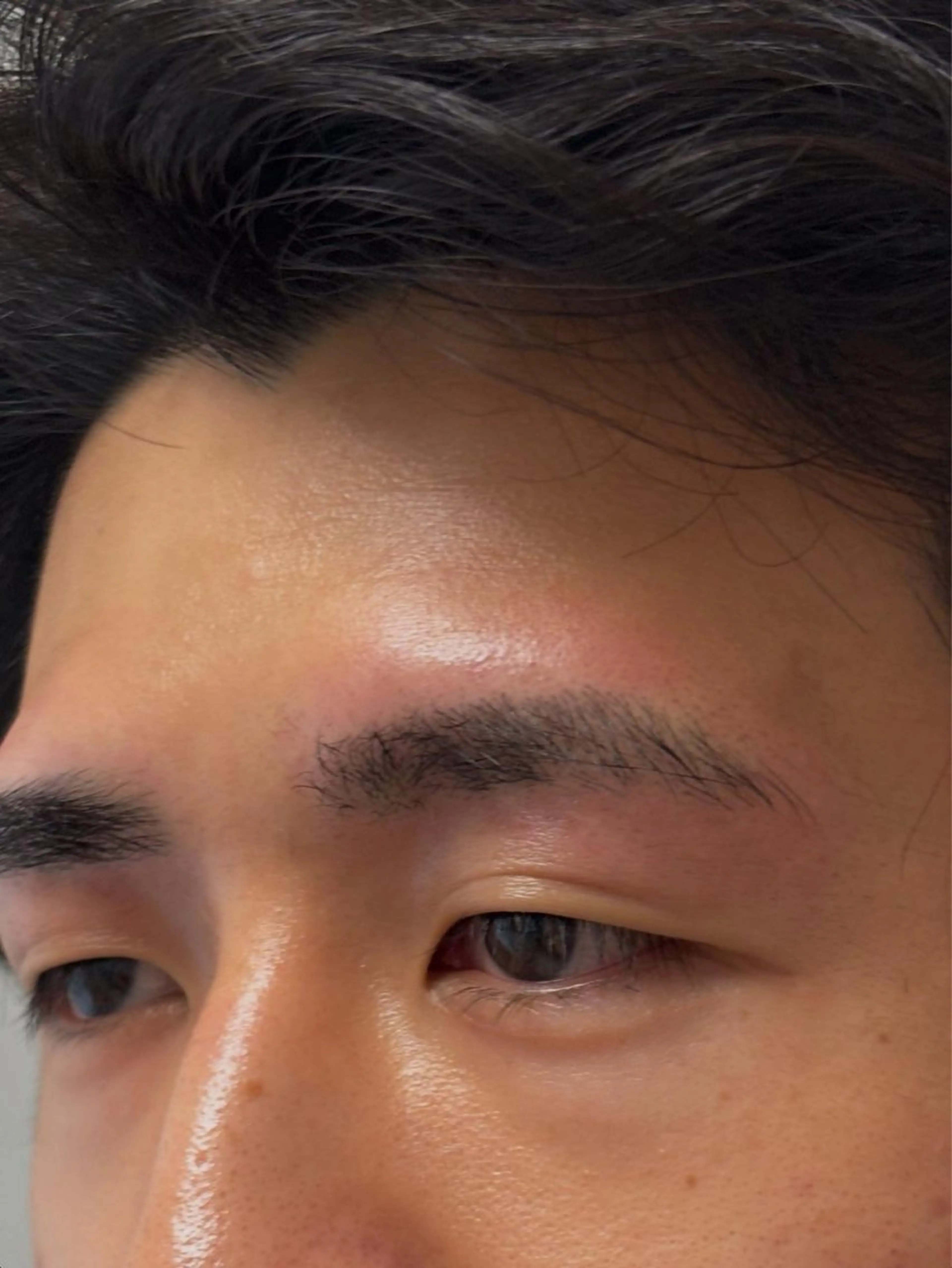 アイブロウ BLOOM所属・kana eyebrowの眉毛・アイブロウイメージ