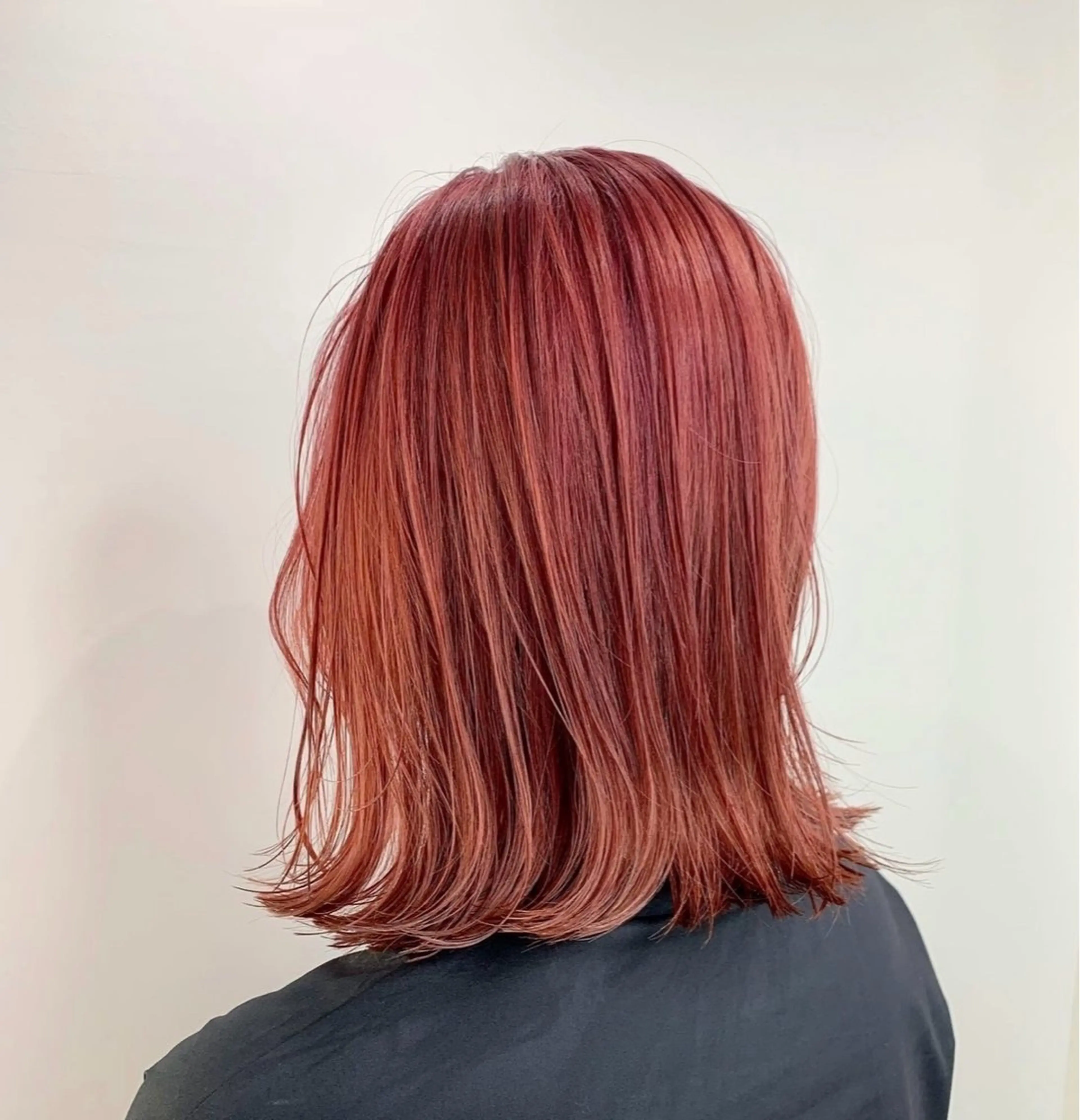 ミディアム カラー 🍀︎Reika 🍀のヘアスタイル