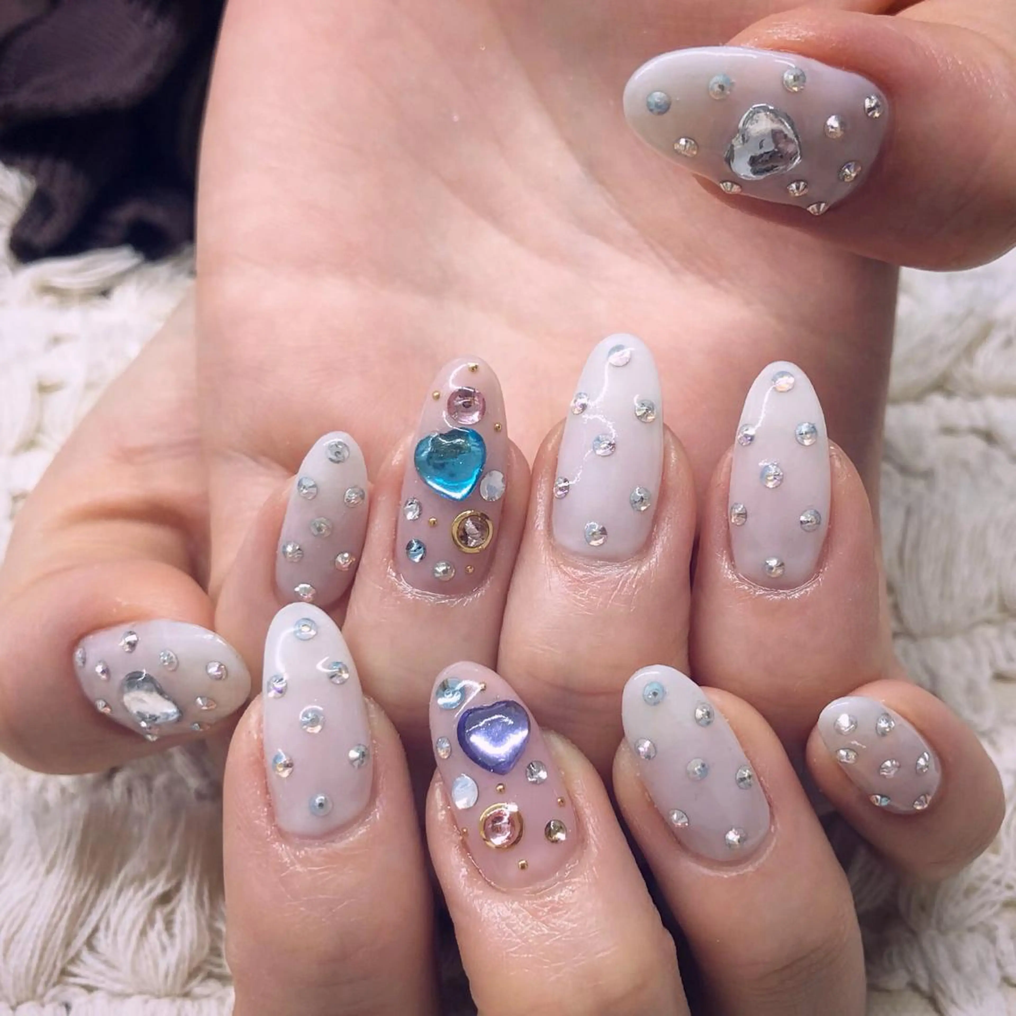 ネイル キラキラネイル ハンドネイル MAYME所属・MAYME TAMAKIのネイルデザイン