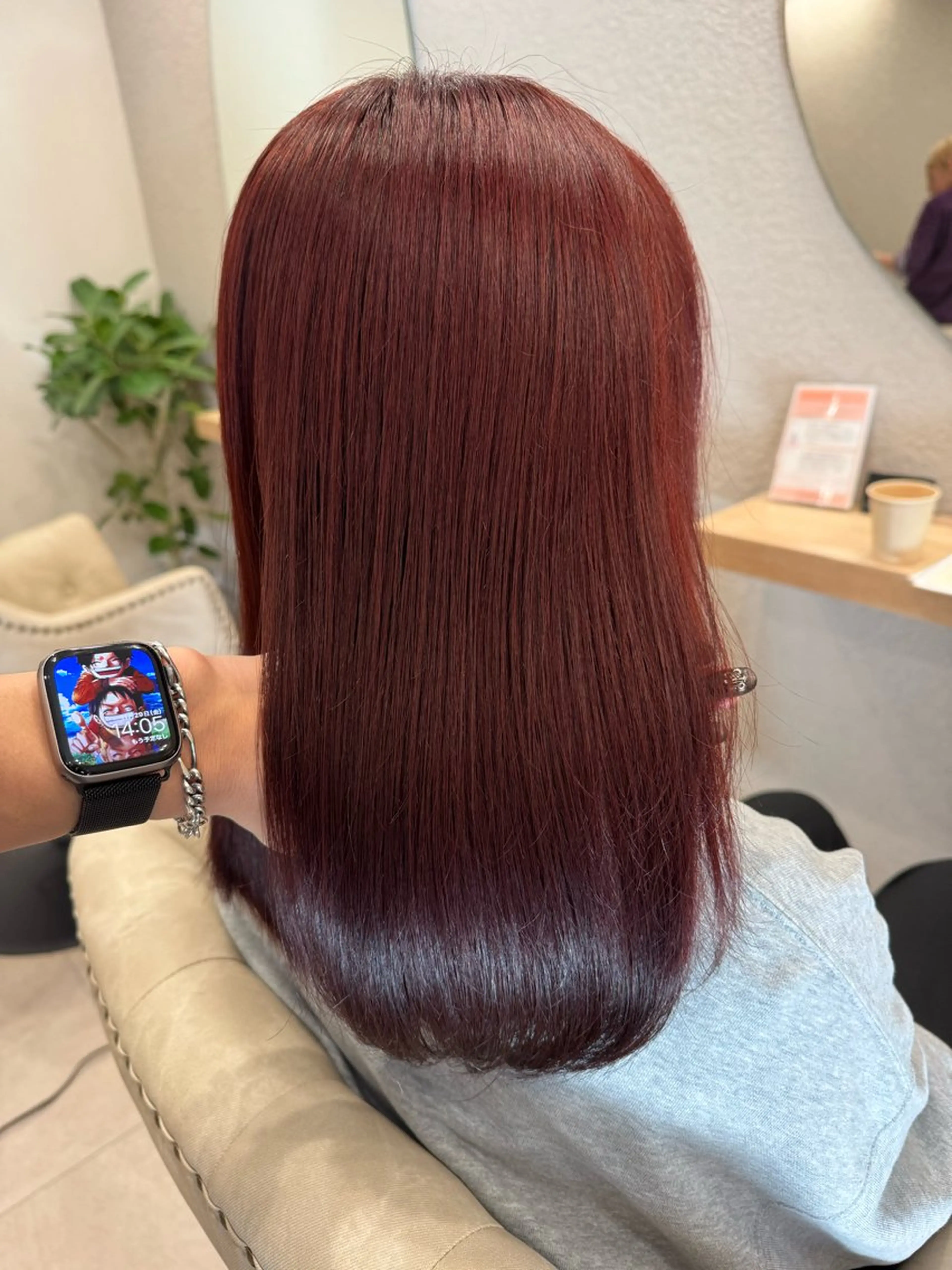 セミロング カラー 蟹江 聡太✨レイヤーカットのヘアスタイル