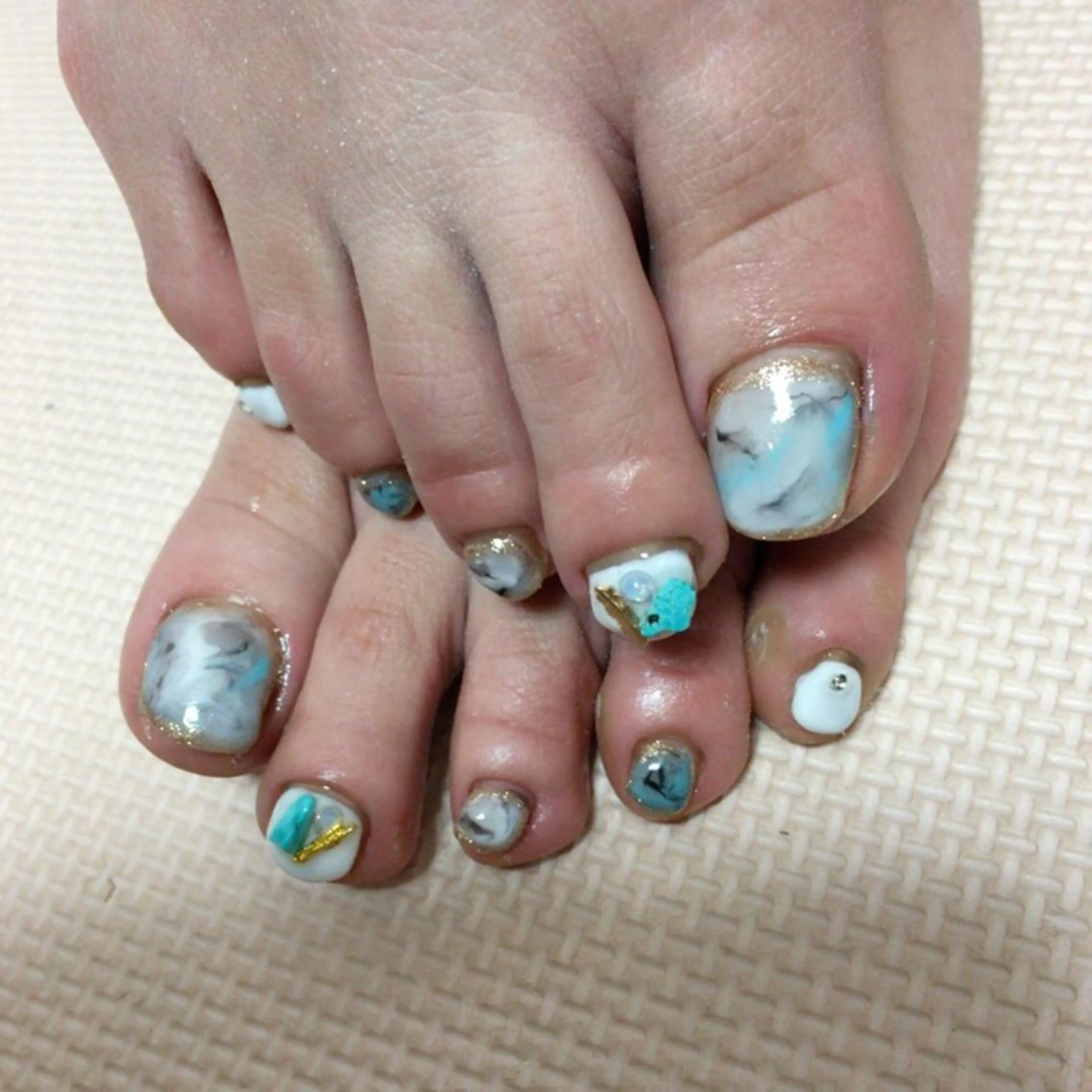 ネイル 藤 あやのネイルデザイン