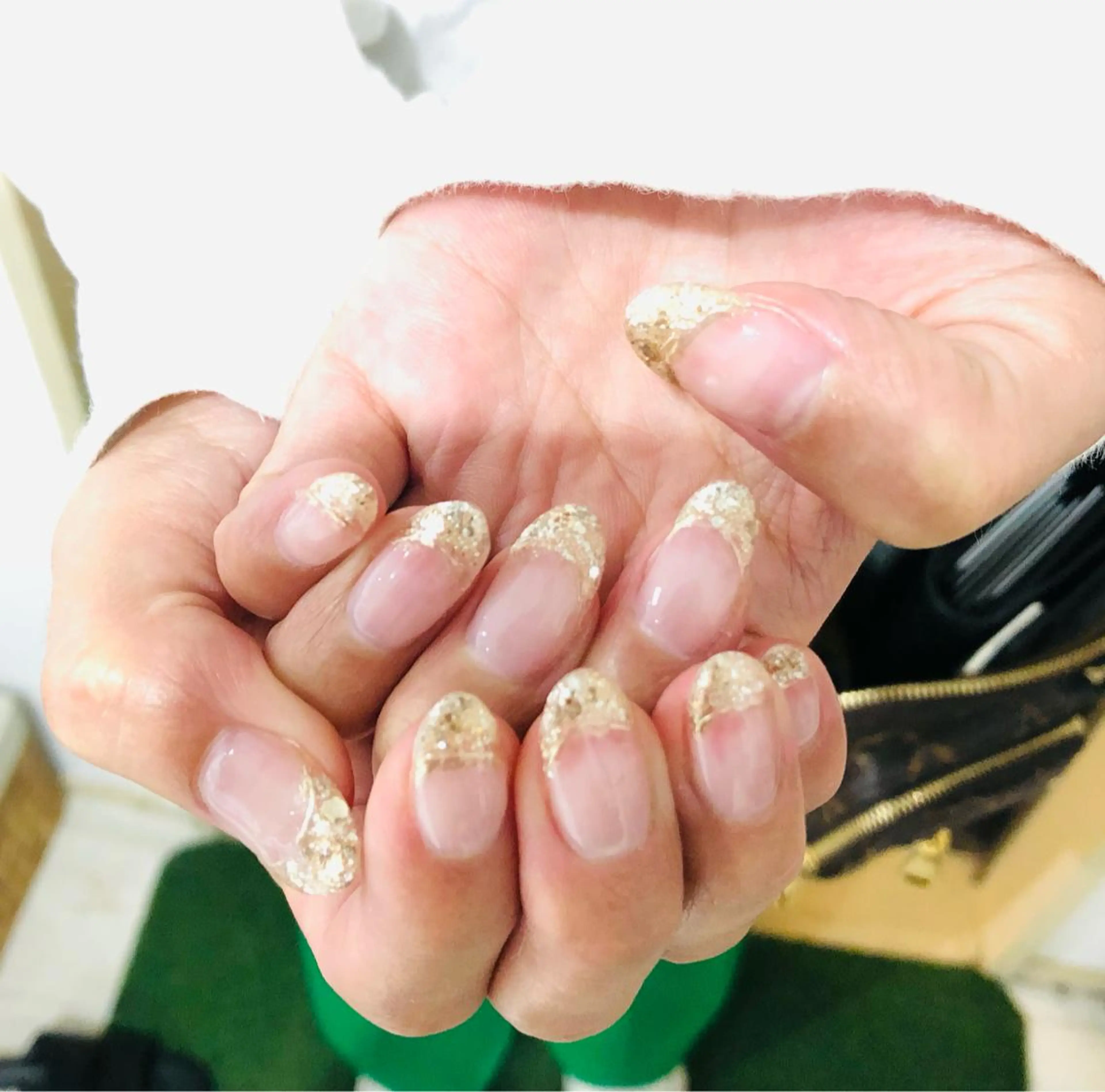 ネイル フレンチネイル ラメ(グリッター) ミラーネイル Ｈ3（エイチスリー）所属・H3 hitoのネイルデザイン